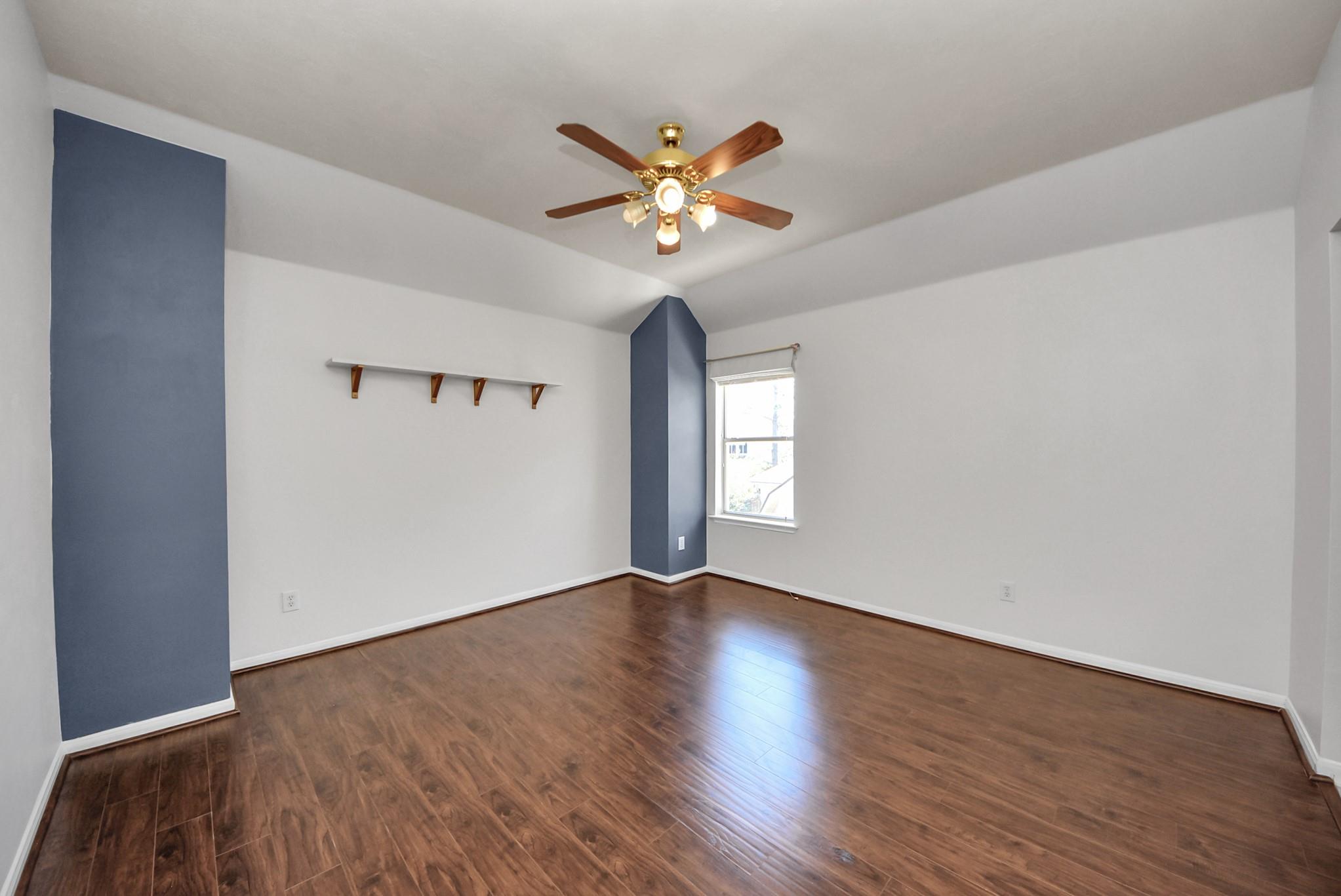 12815 Dadebrook Court