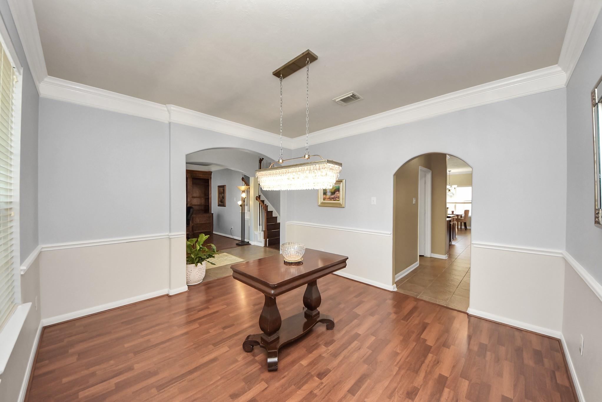 12815 Dadebrook Court