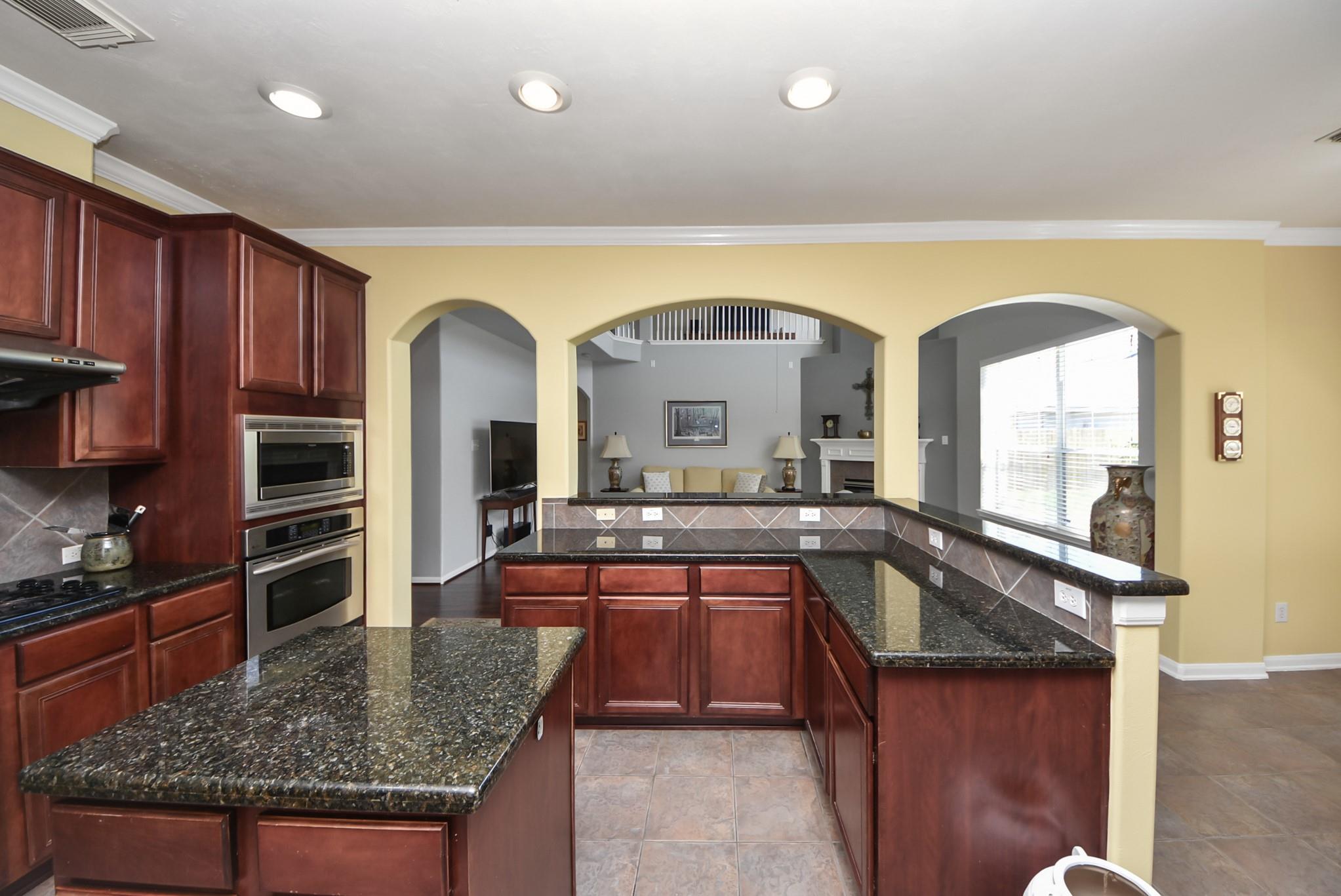 12815 Dadebrook Court