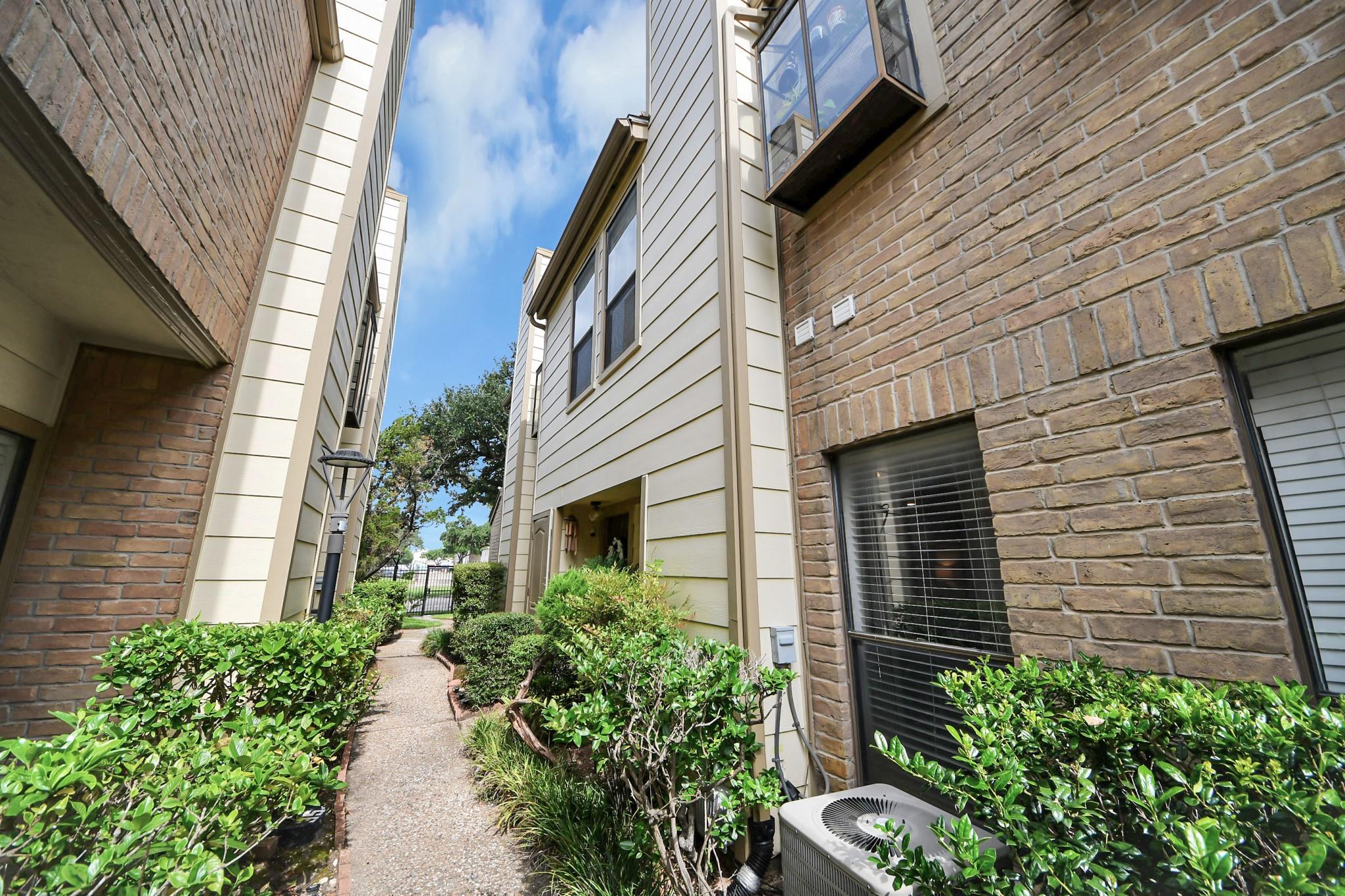 8299 Cambridge Street # 1406