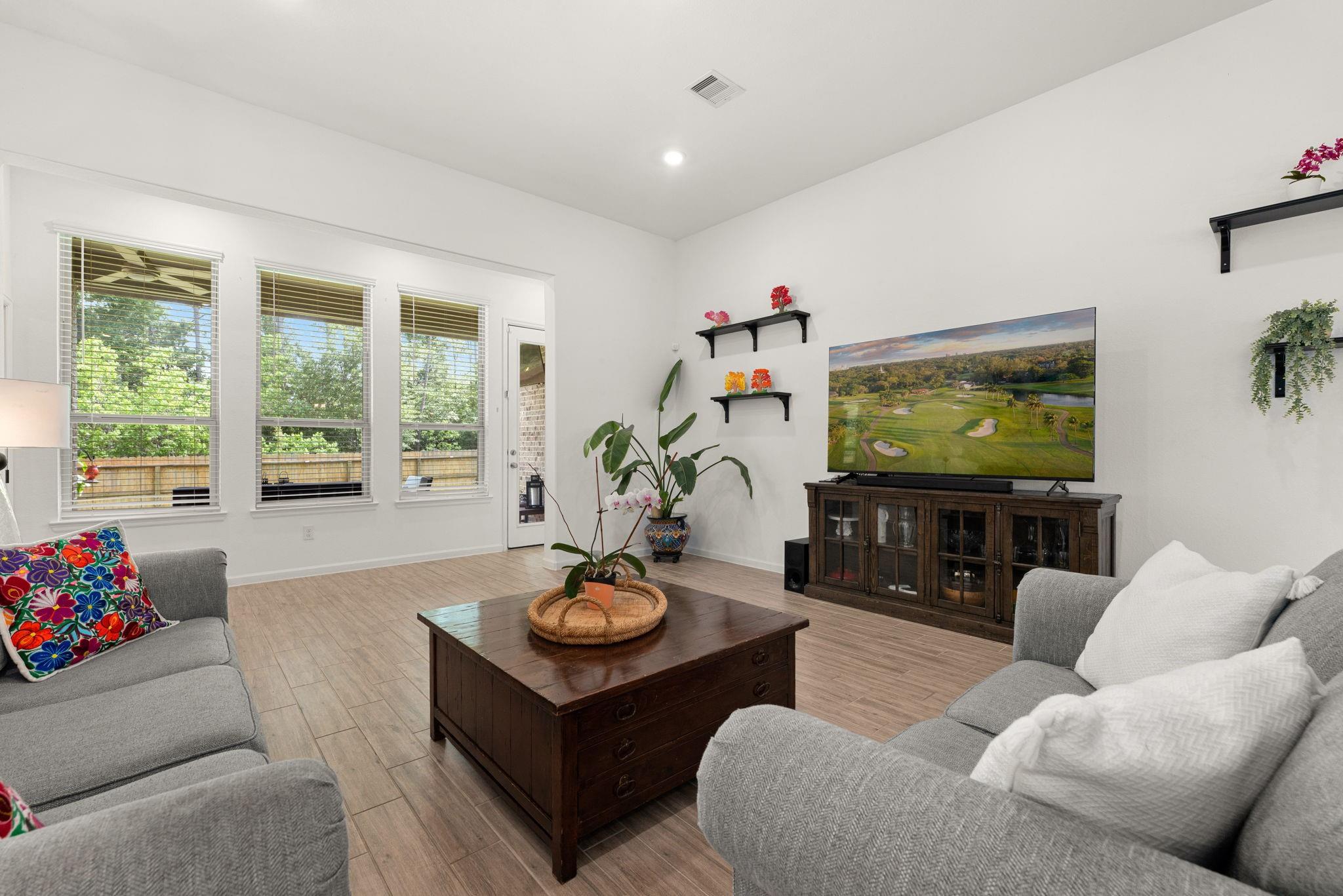3455 Warwick River Trail
