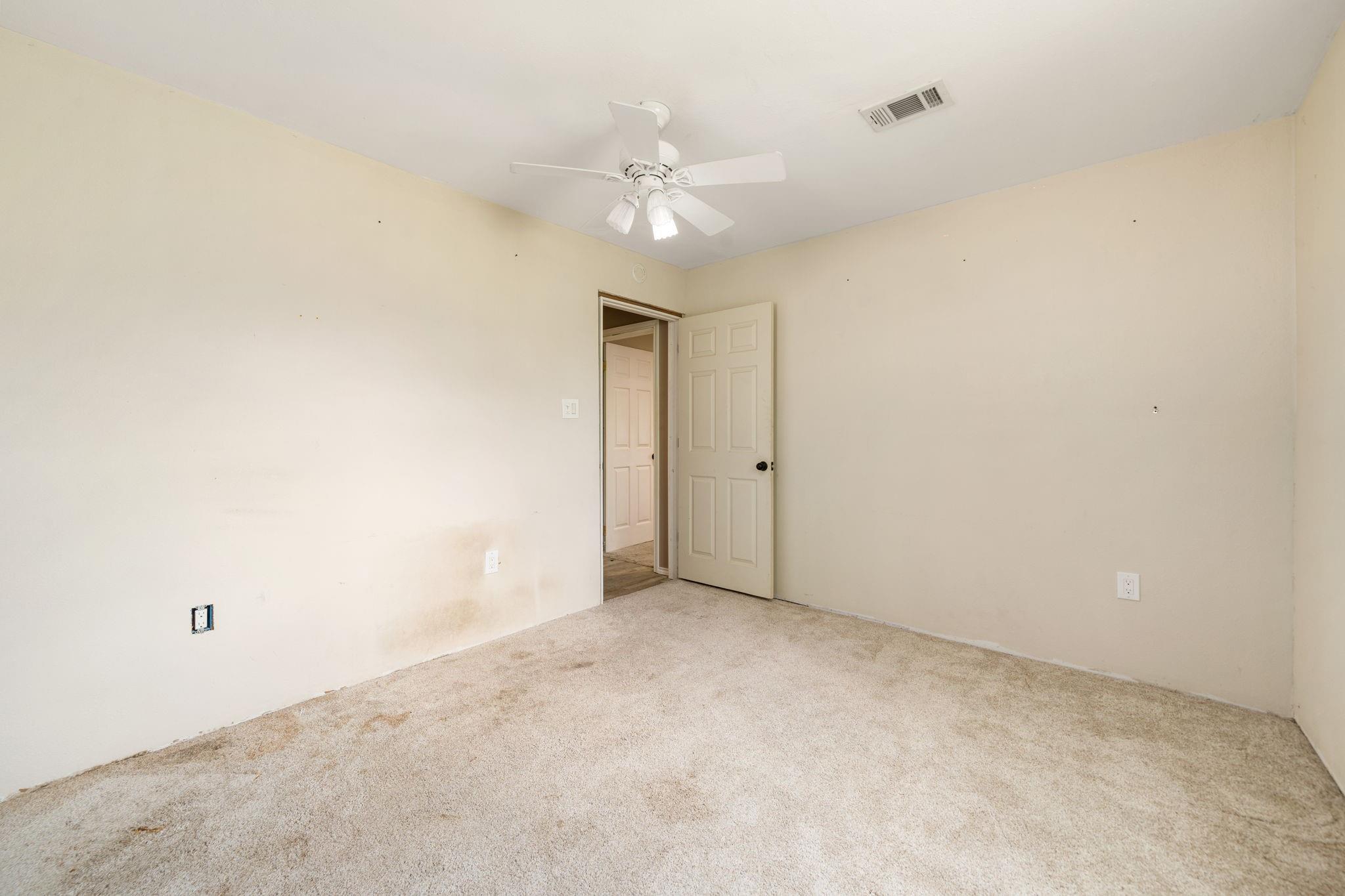 12914 Manor Drive