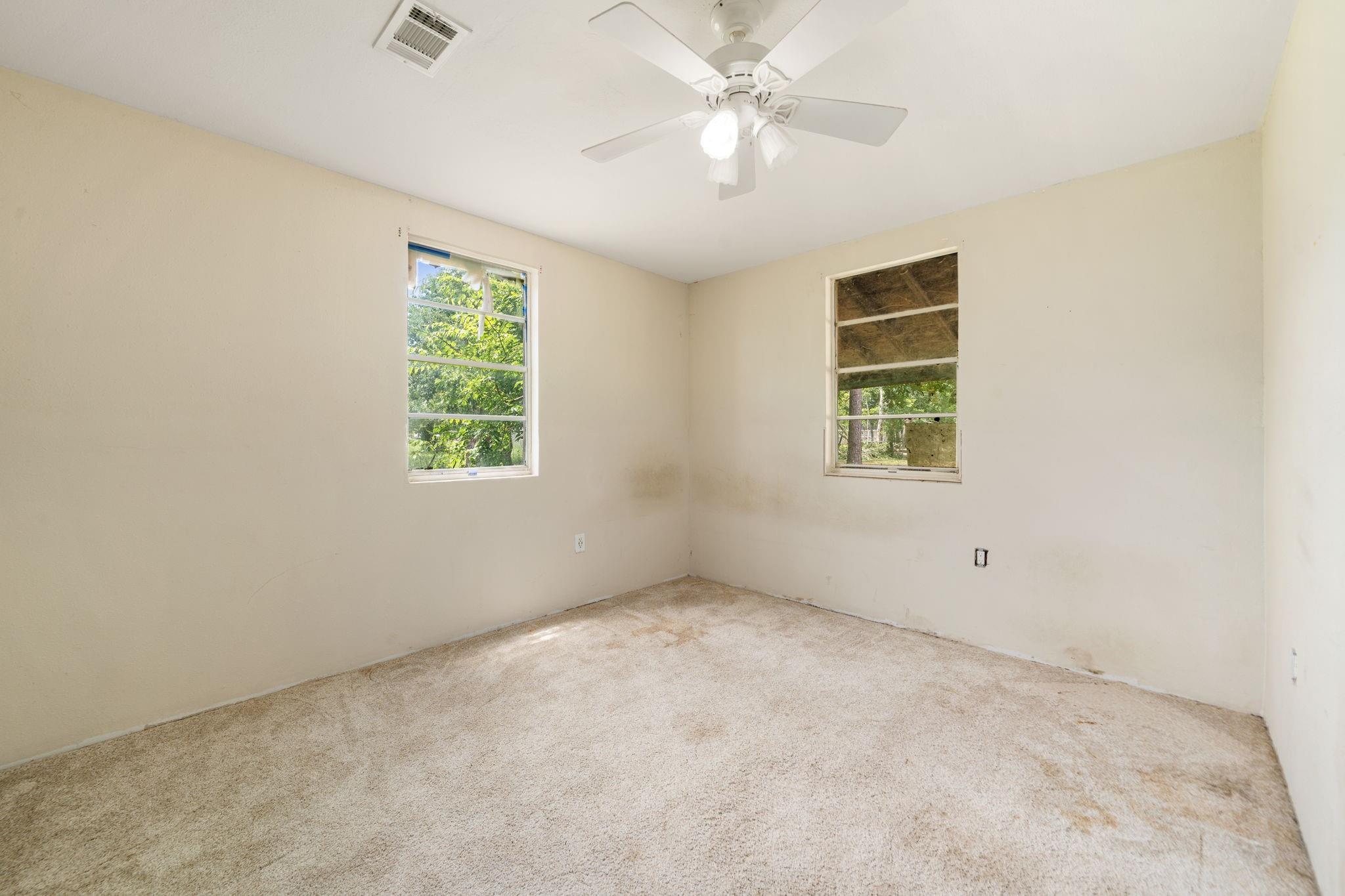 12914 Manor Drive