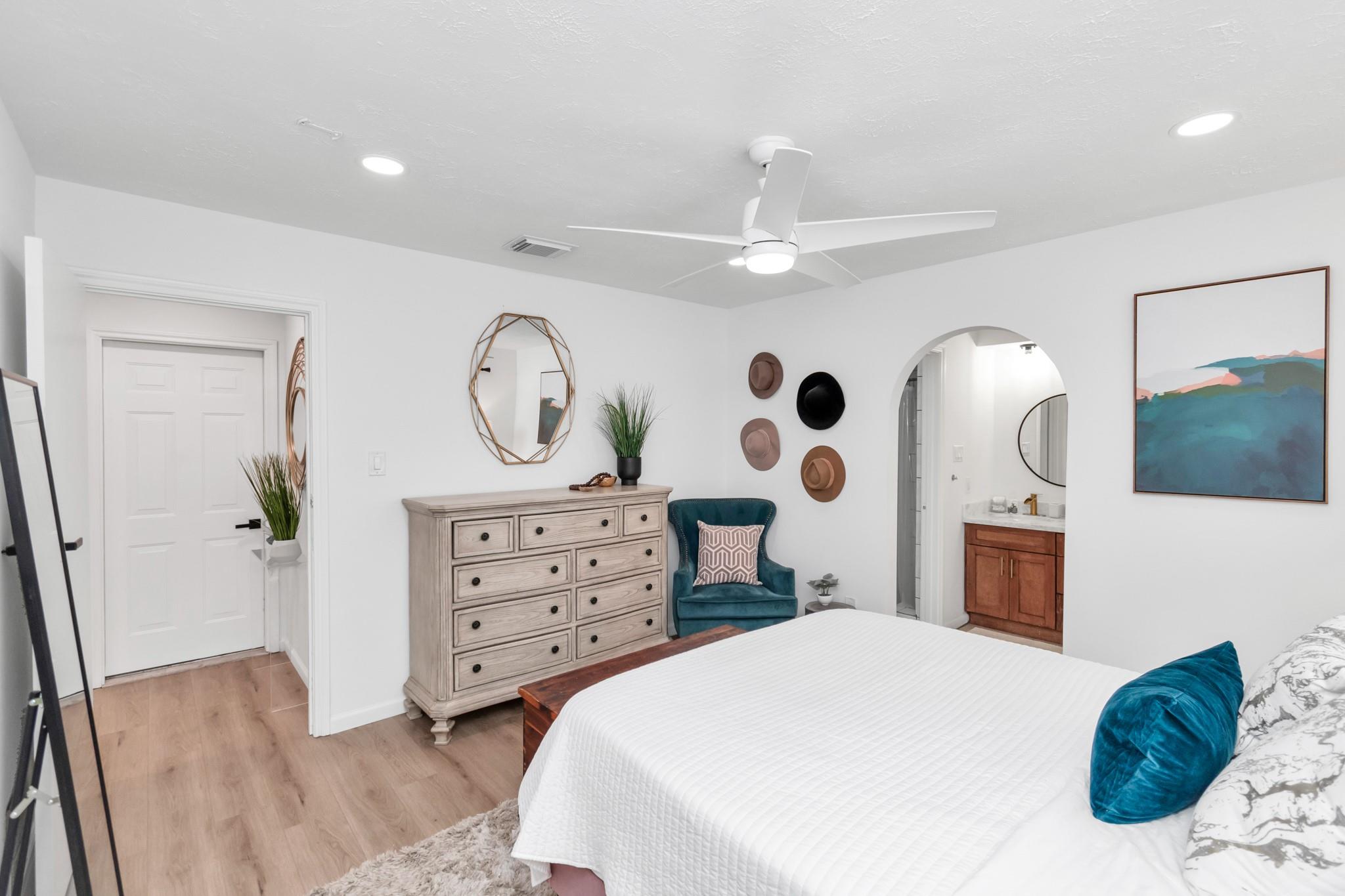 2718 Lazy Spring Drive