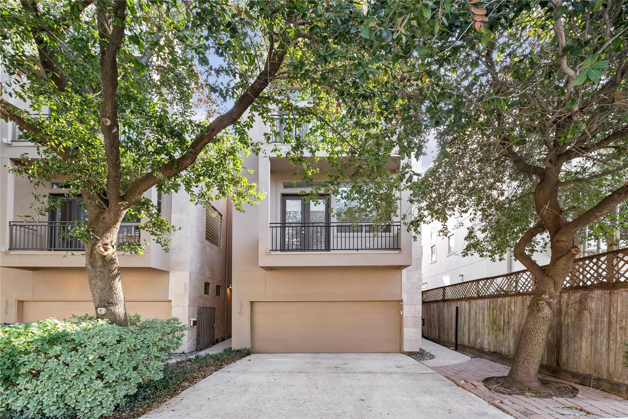 2310 Arabelle Street