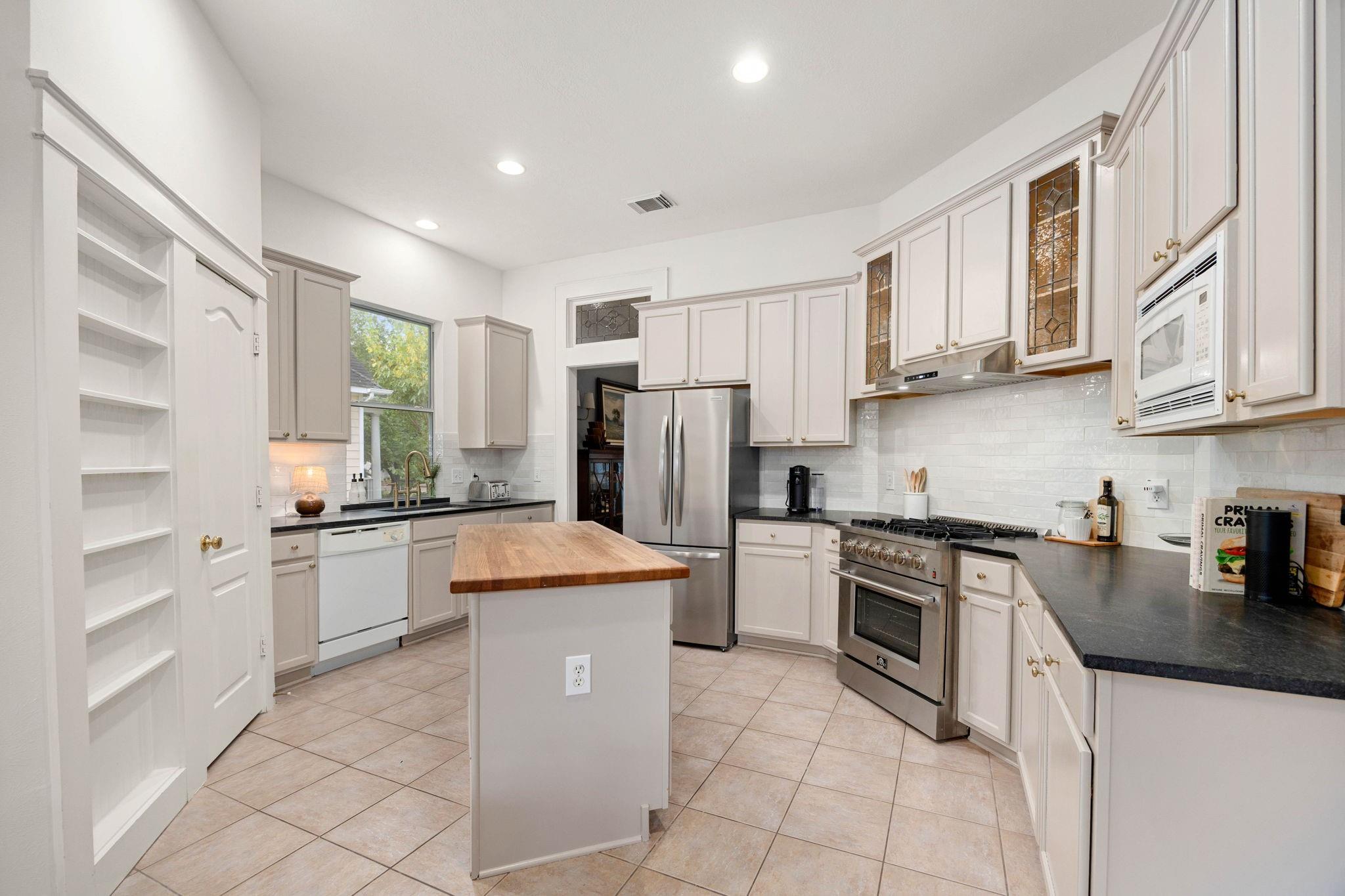 16218 Pine Thorn Drive