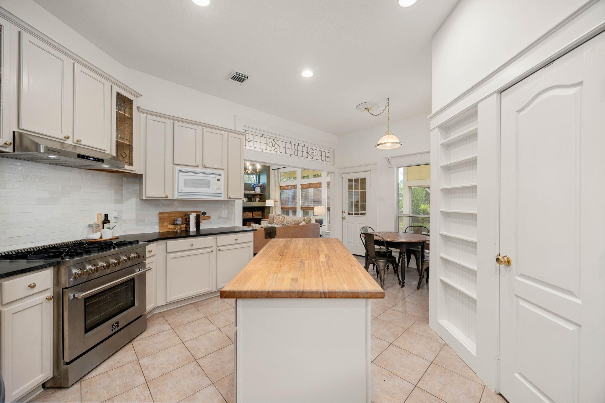 16218 Pine Thorn Drive