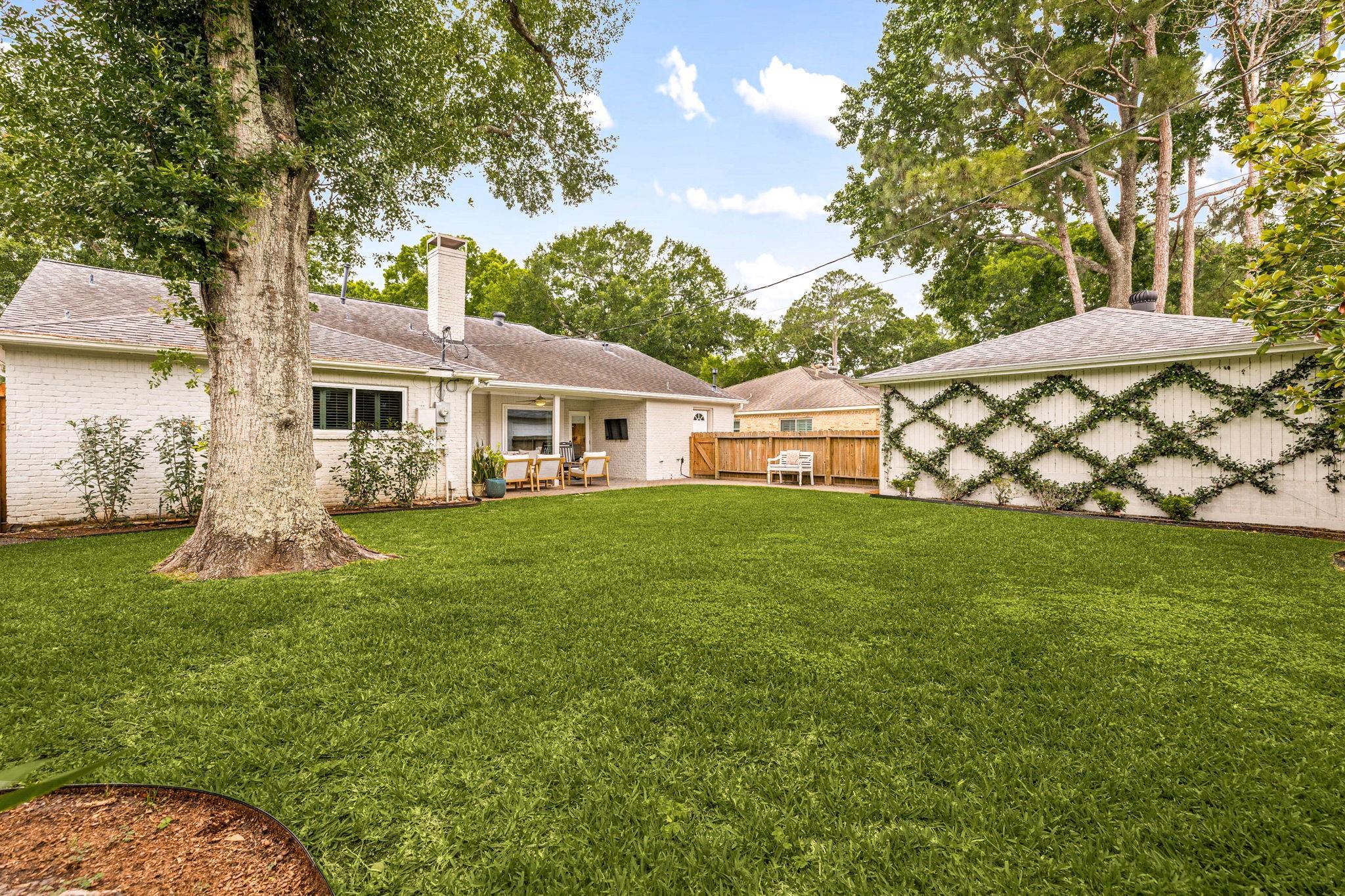 10626 Holly Springs Drive
