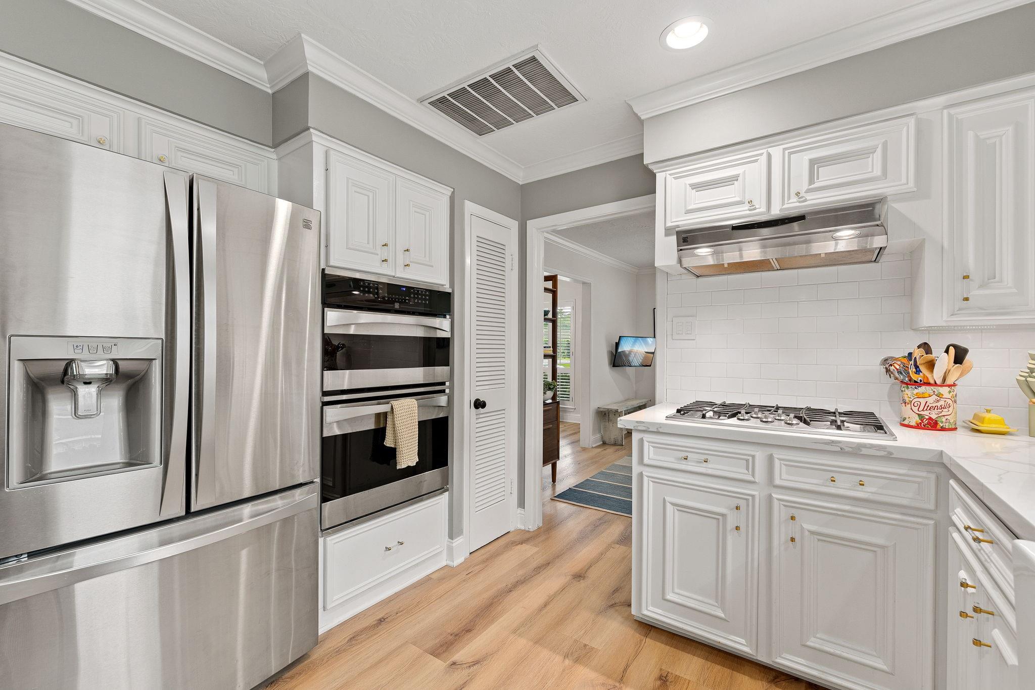 10626 Holly Springs Drive
