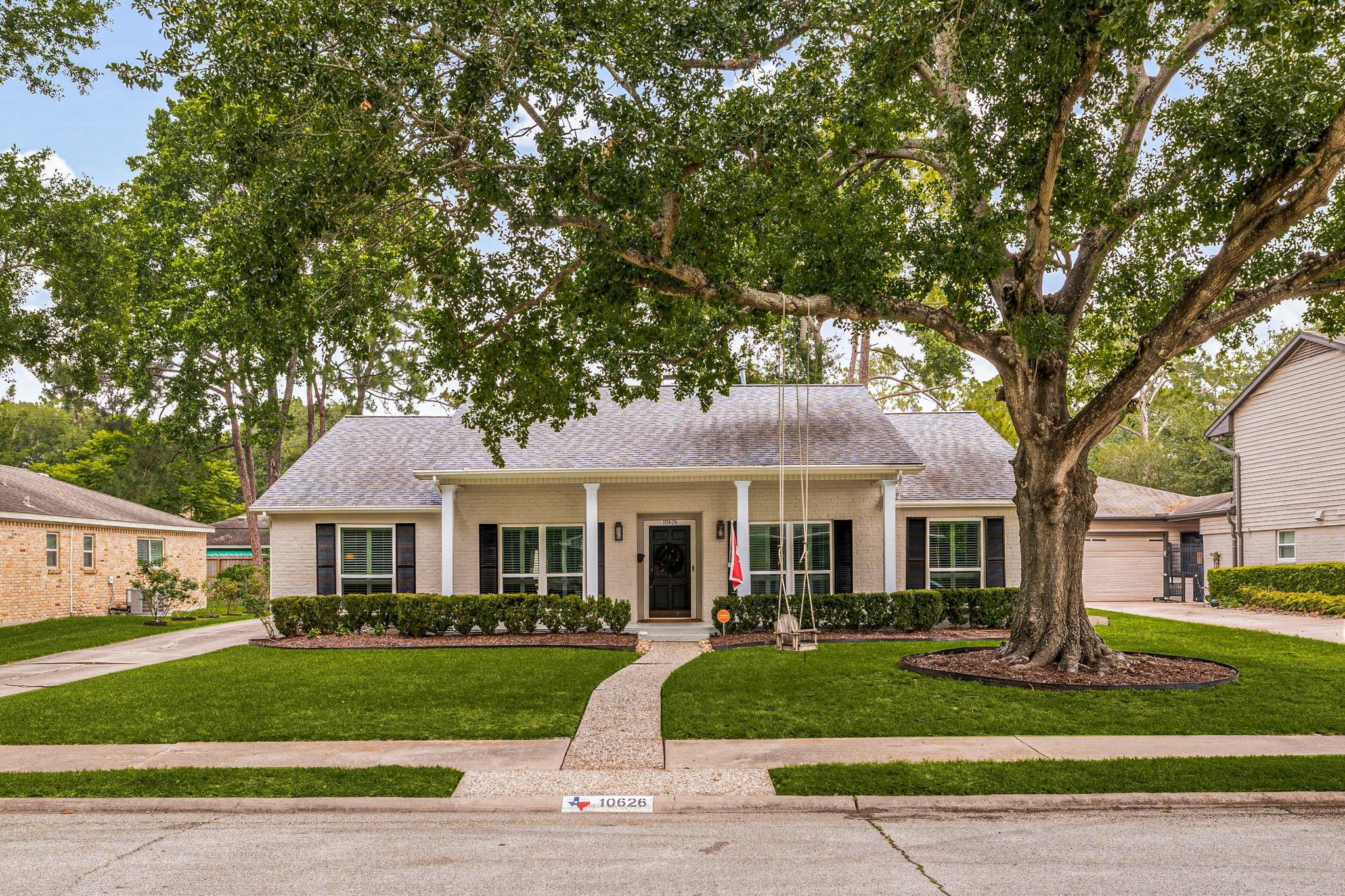 10626 Holly Springs Drive