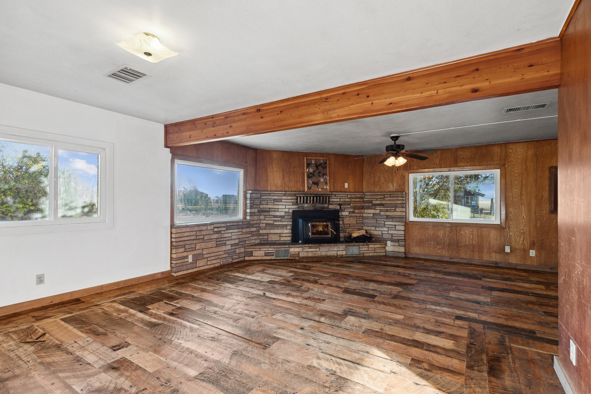 1259 Potomac Loop