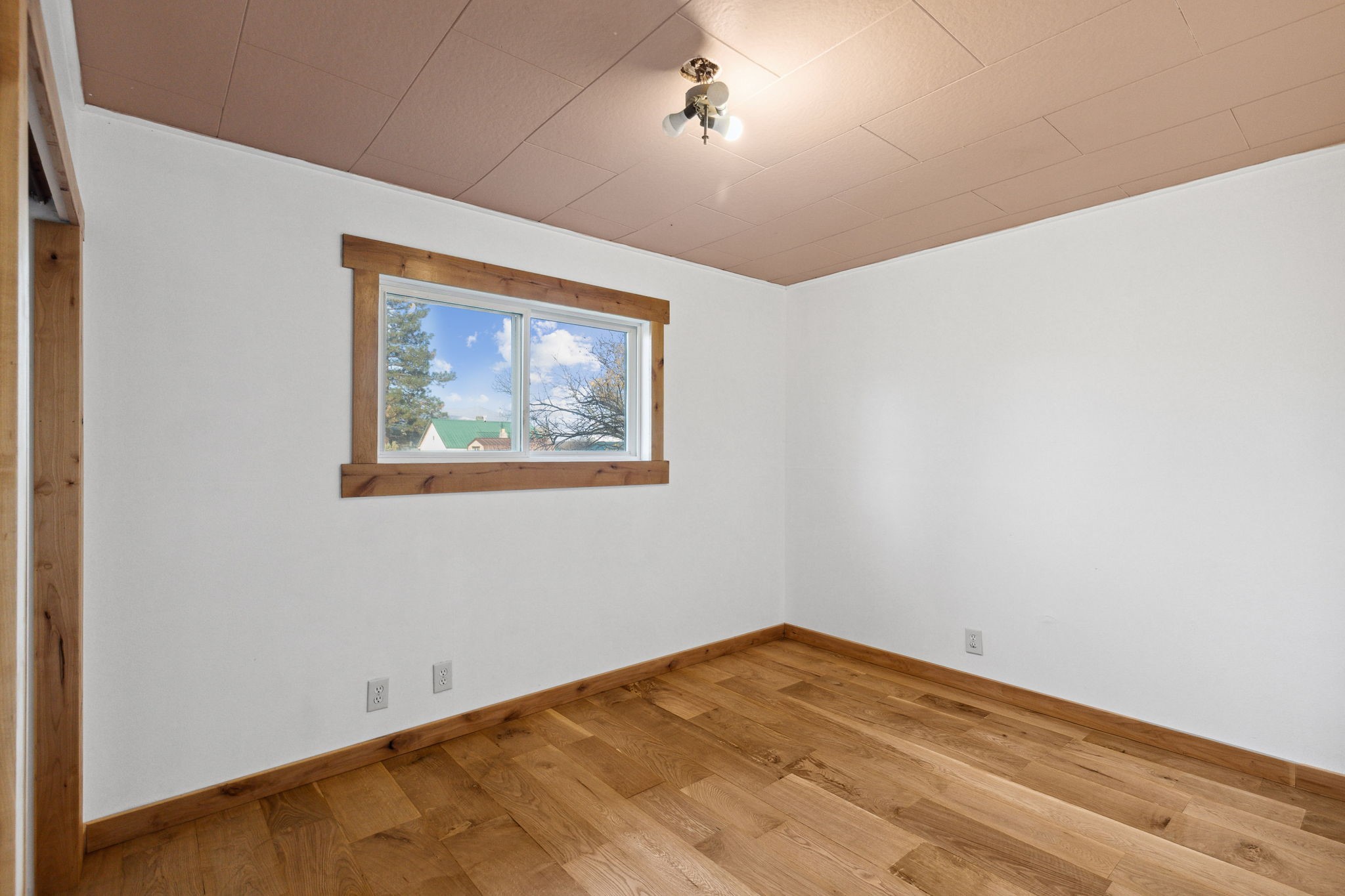 1259 Potomac Loop
