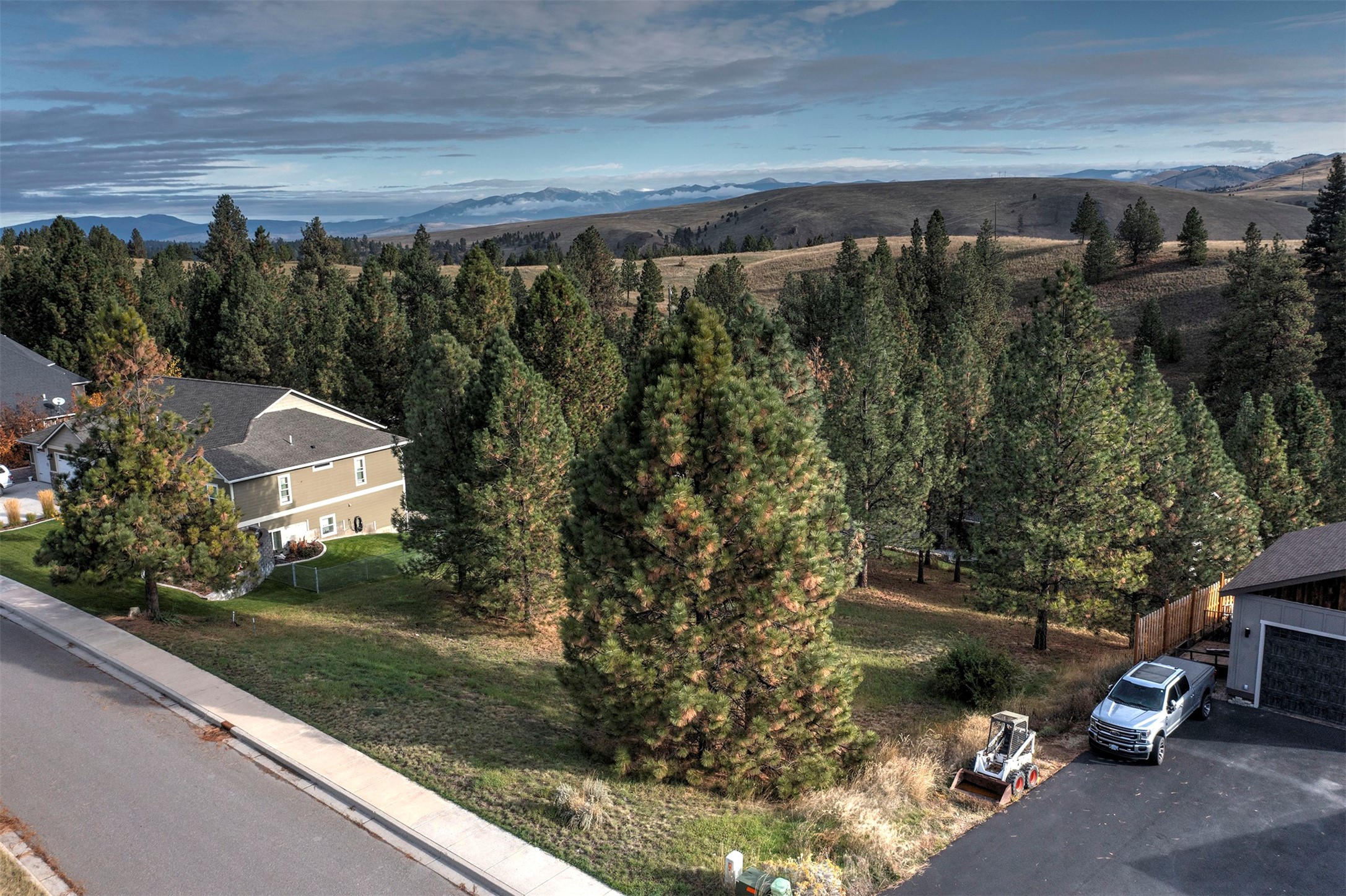 Lot 9 Sugar Pine Place