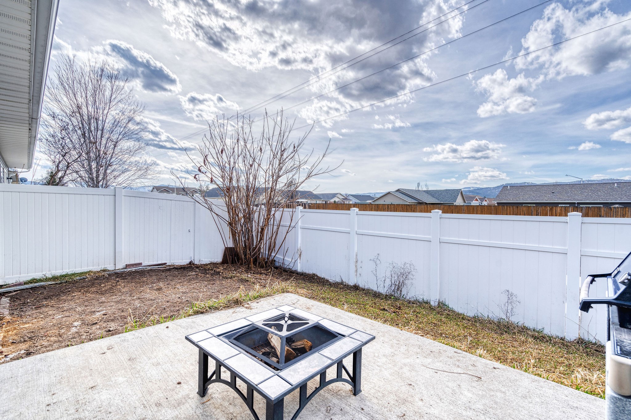 234 Empire Loop