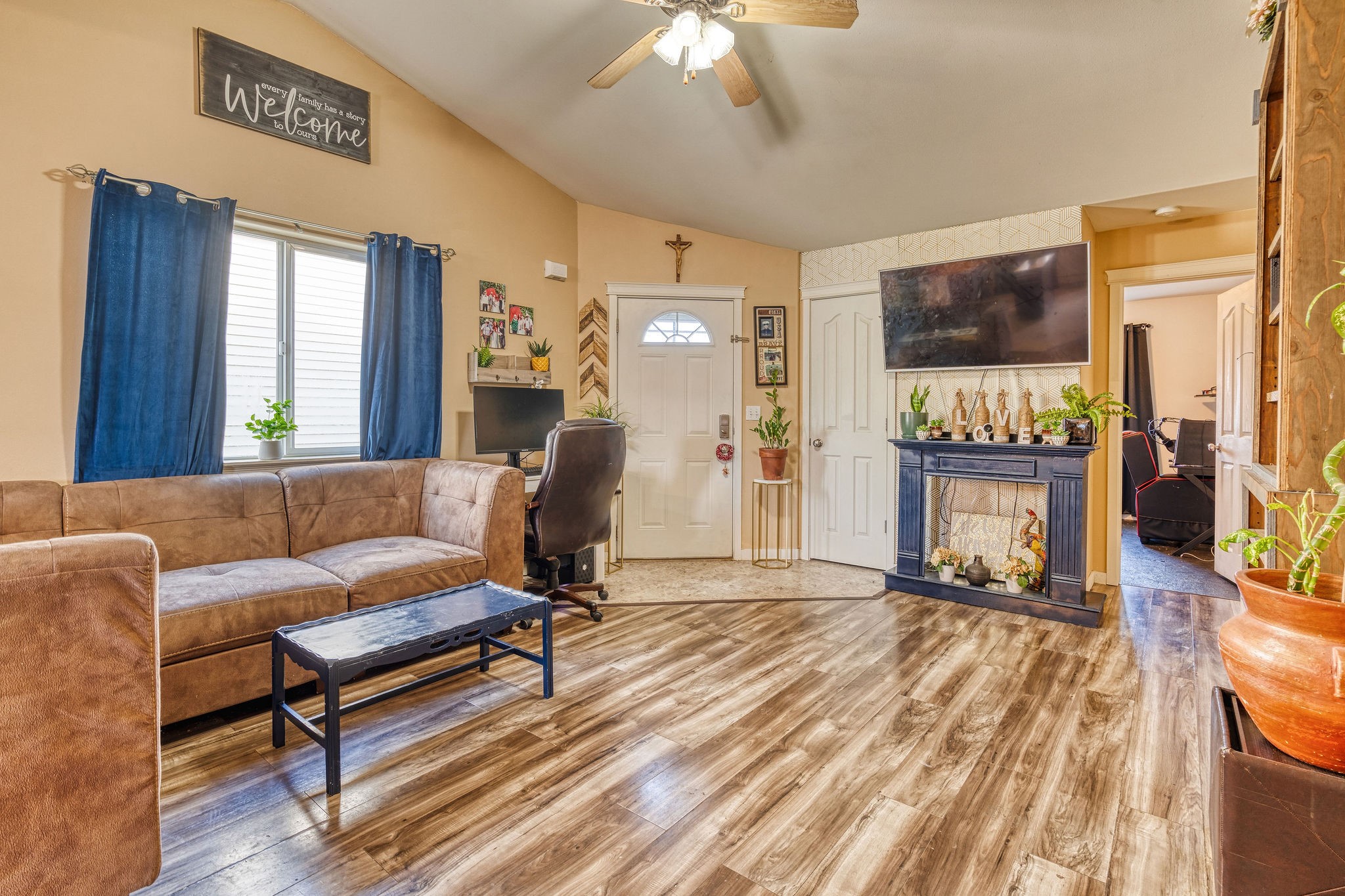 234 Empire Loop