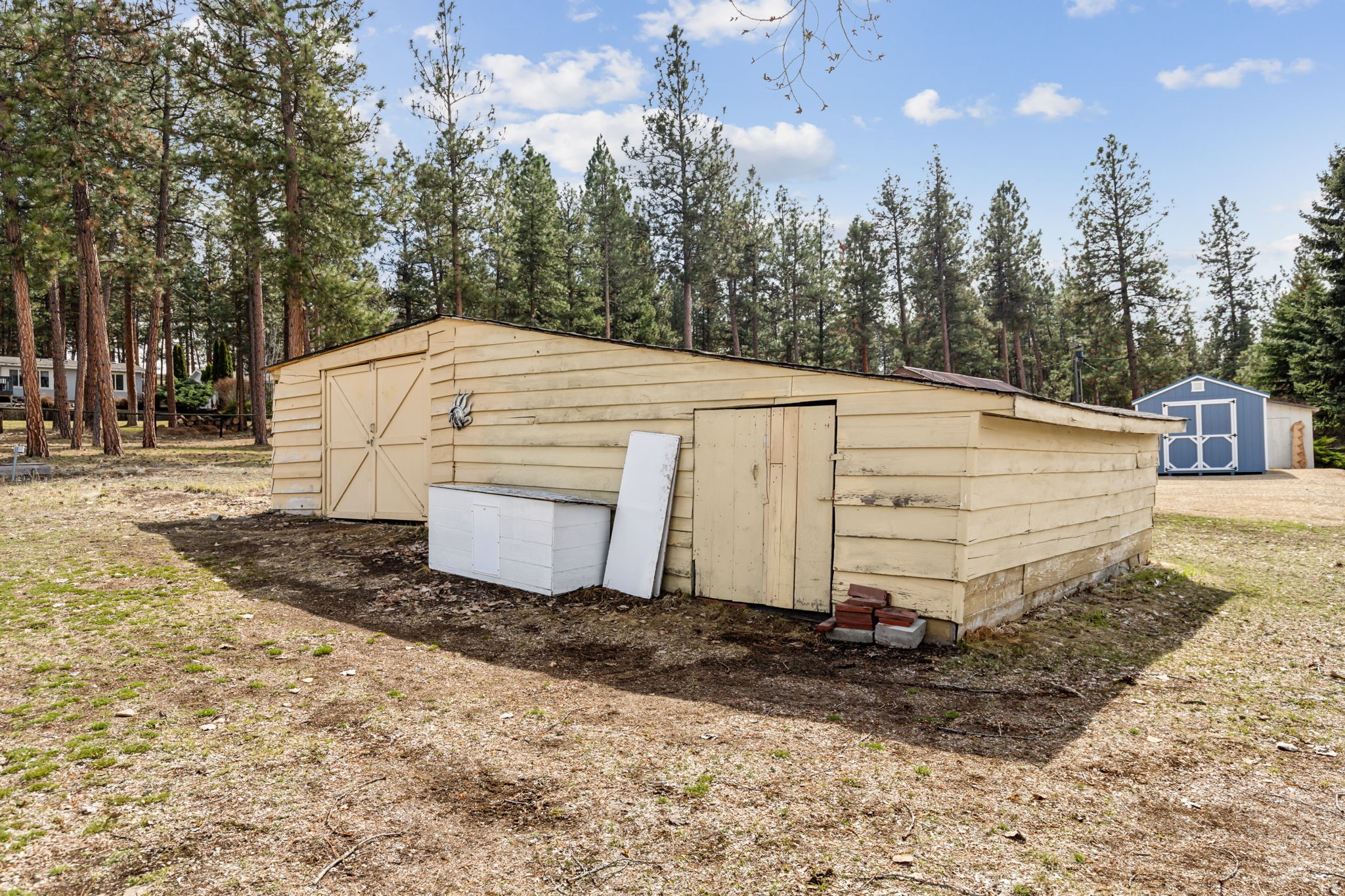 5622 Eastside Highway