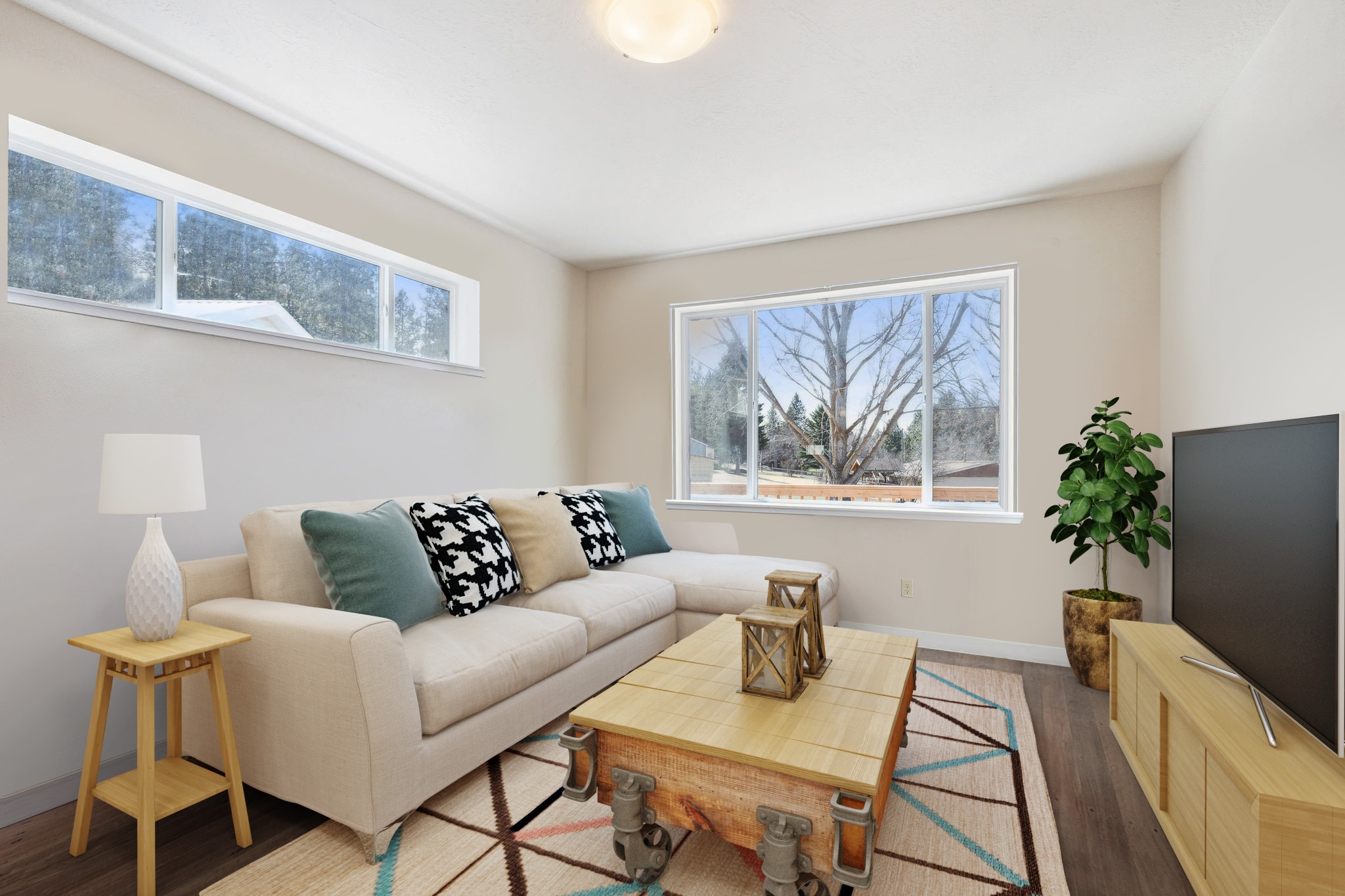 5622 Eastside Highway