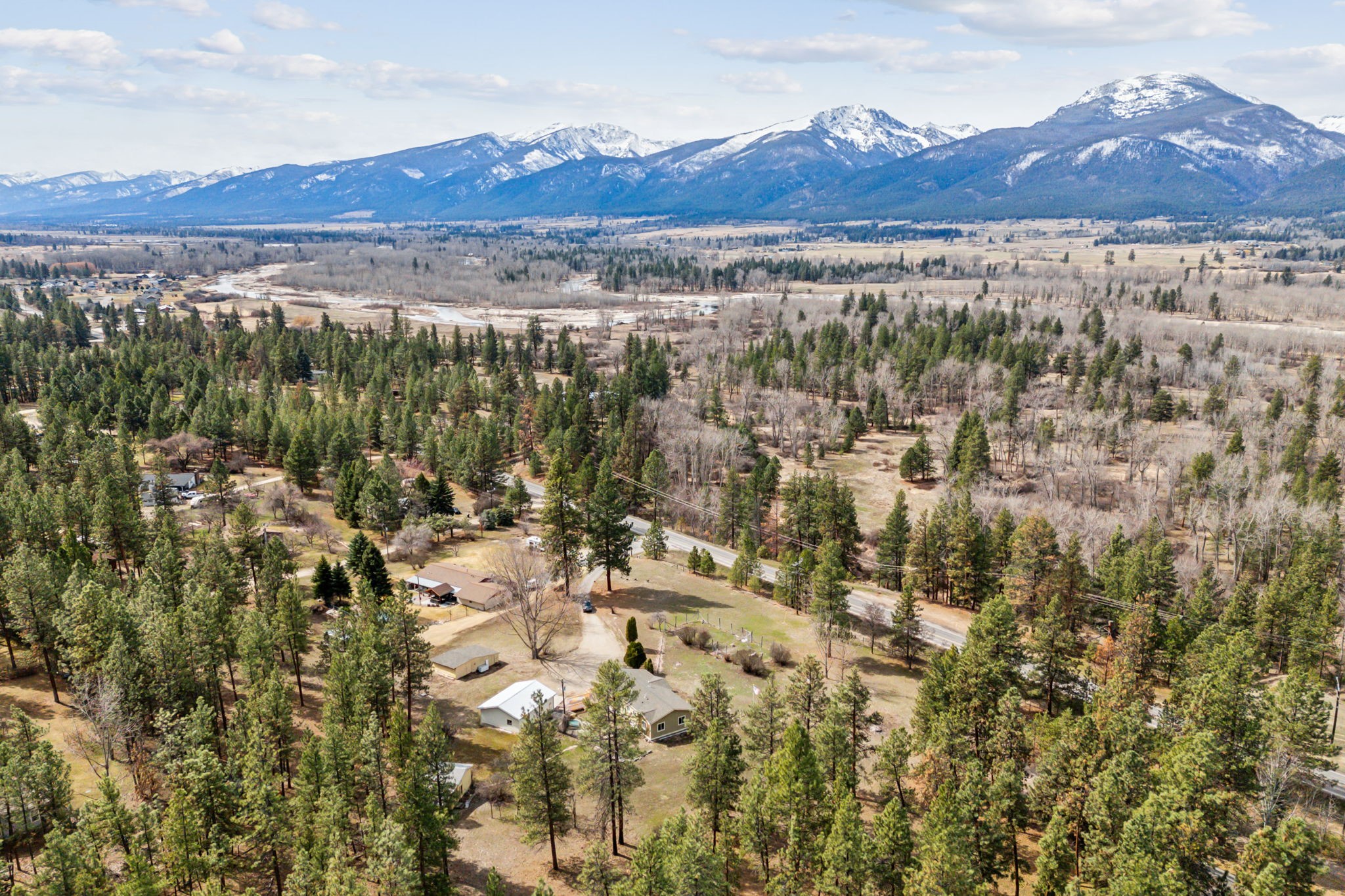 5622 Eastside Highway