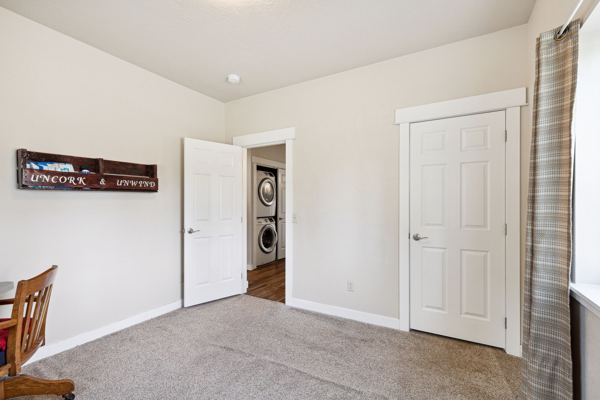 5622 Eastside Highway