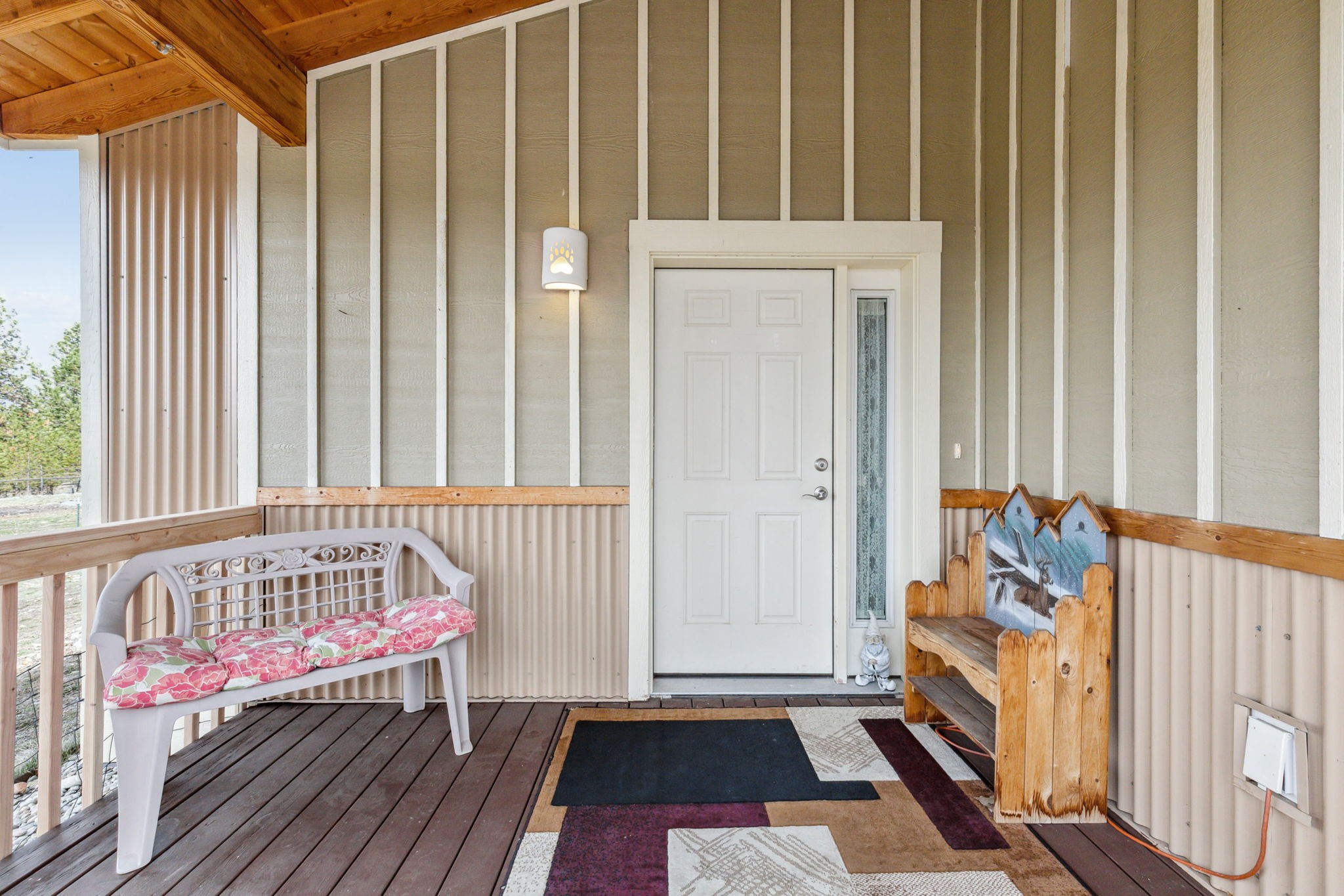 5622 Eastside Highway