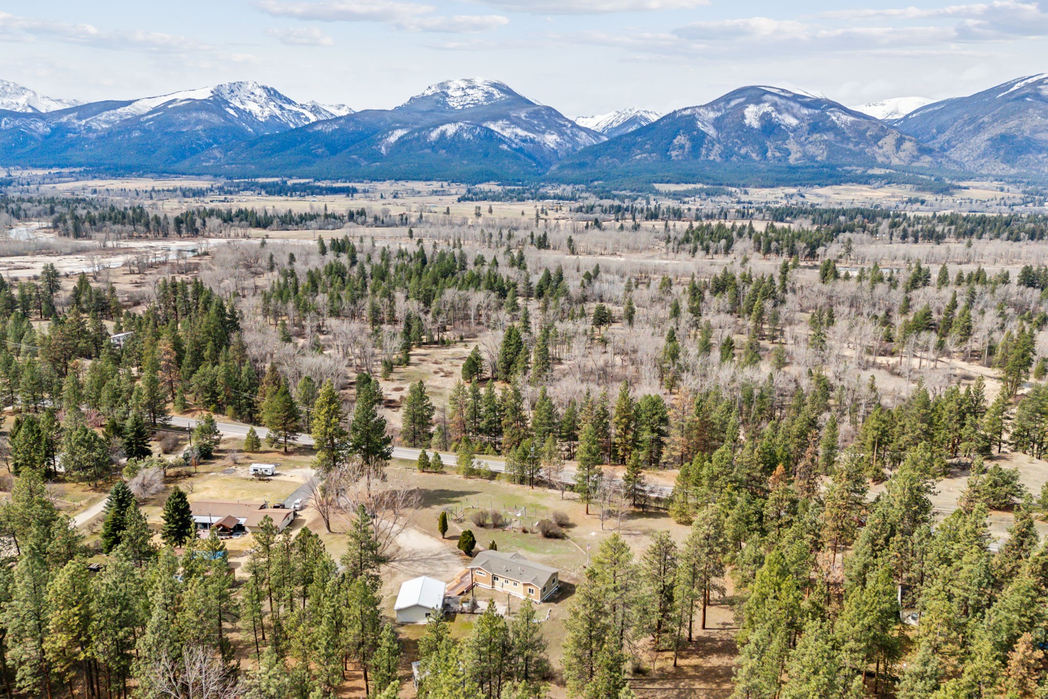 5622 Eastside Highway