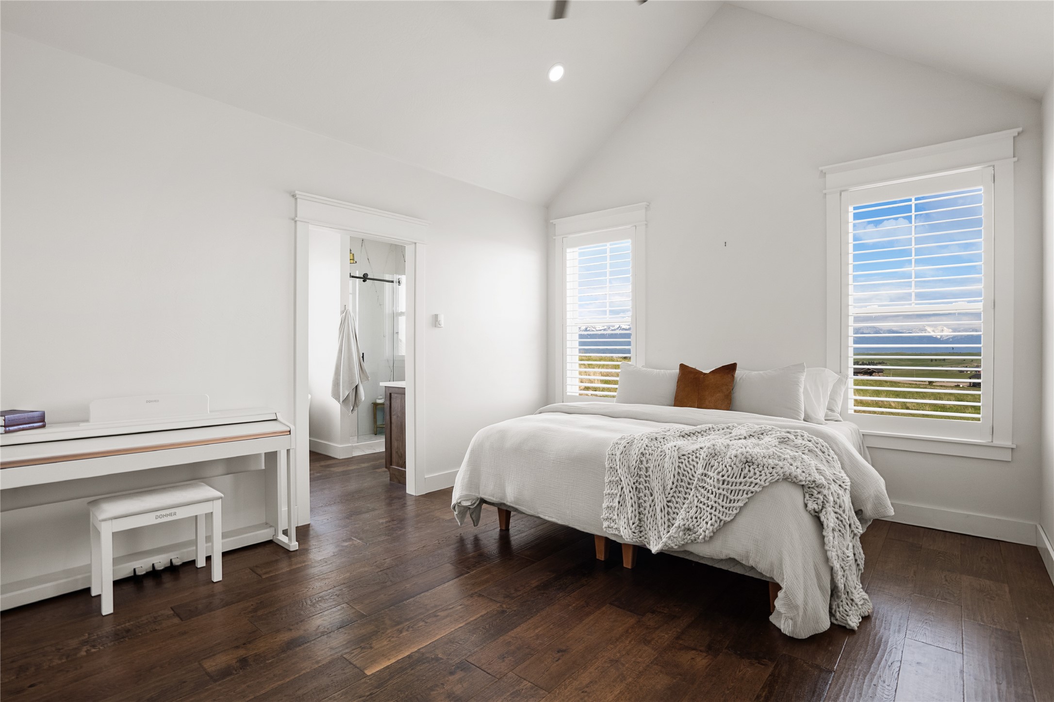 43245 Jumping Horse Lane