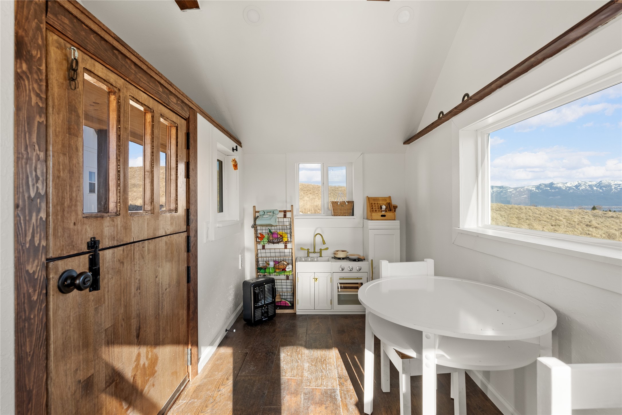 43245 Jumping Horse Lane