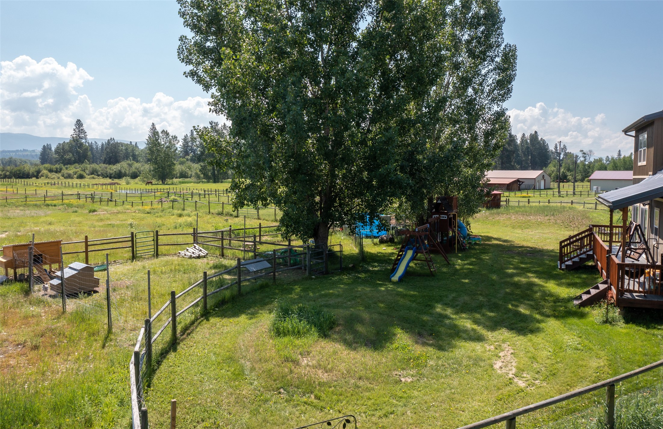 5230 Lower Martin Lane