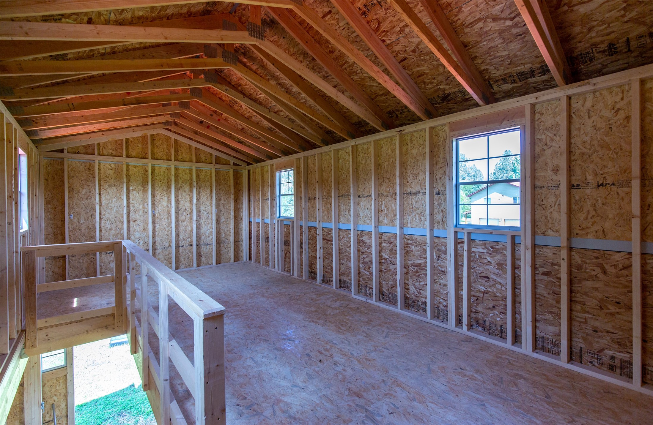 5230 Lower Martin Lane