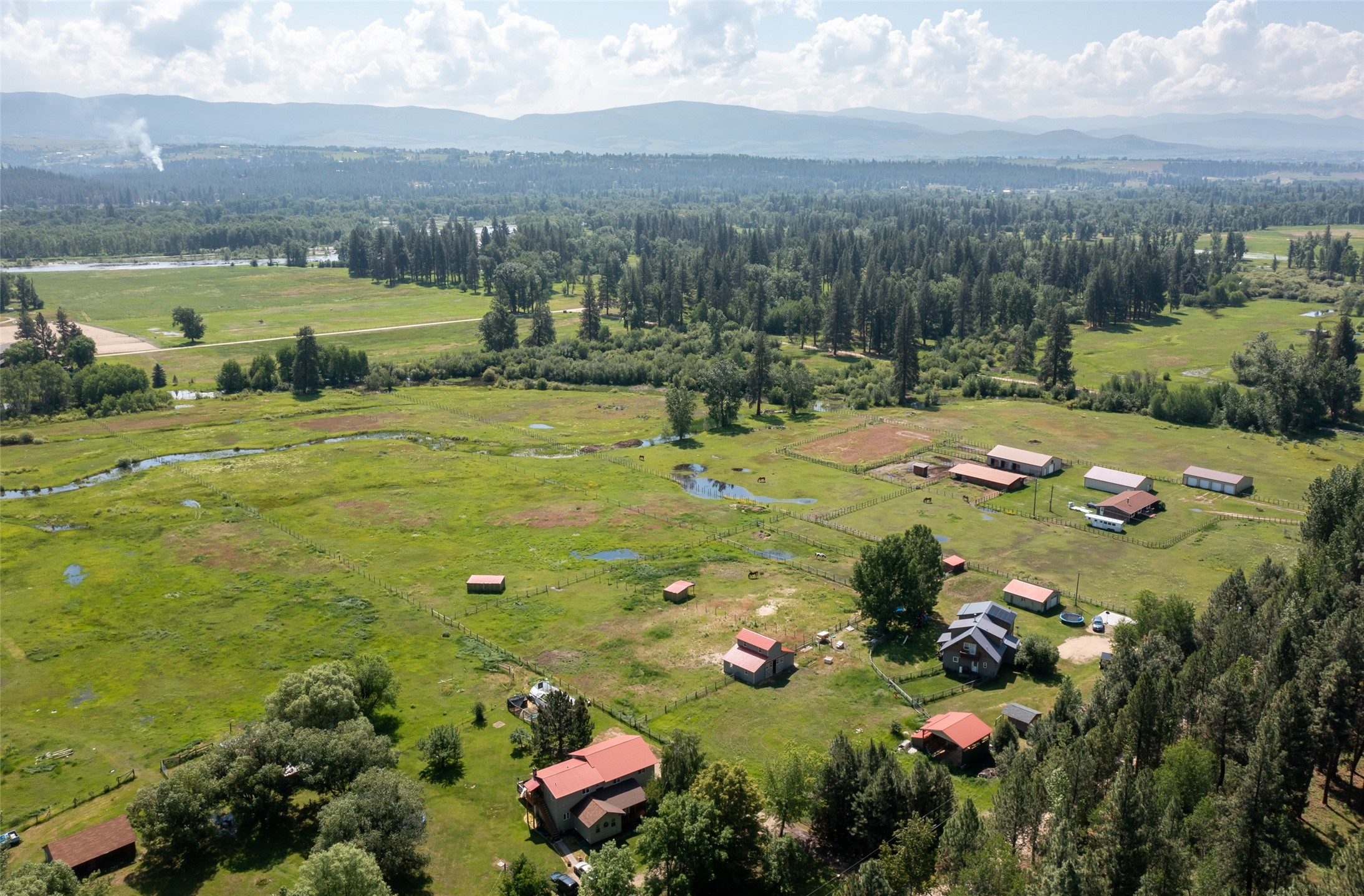 5230 Lower Martin Lane