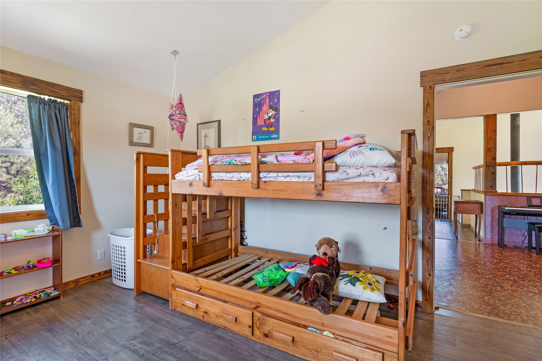 5230 Lower Martin Lane