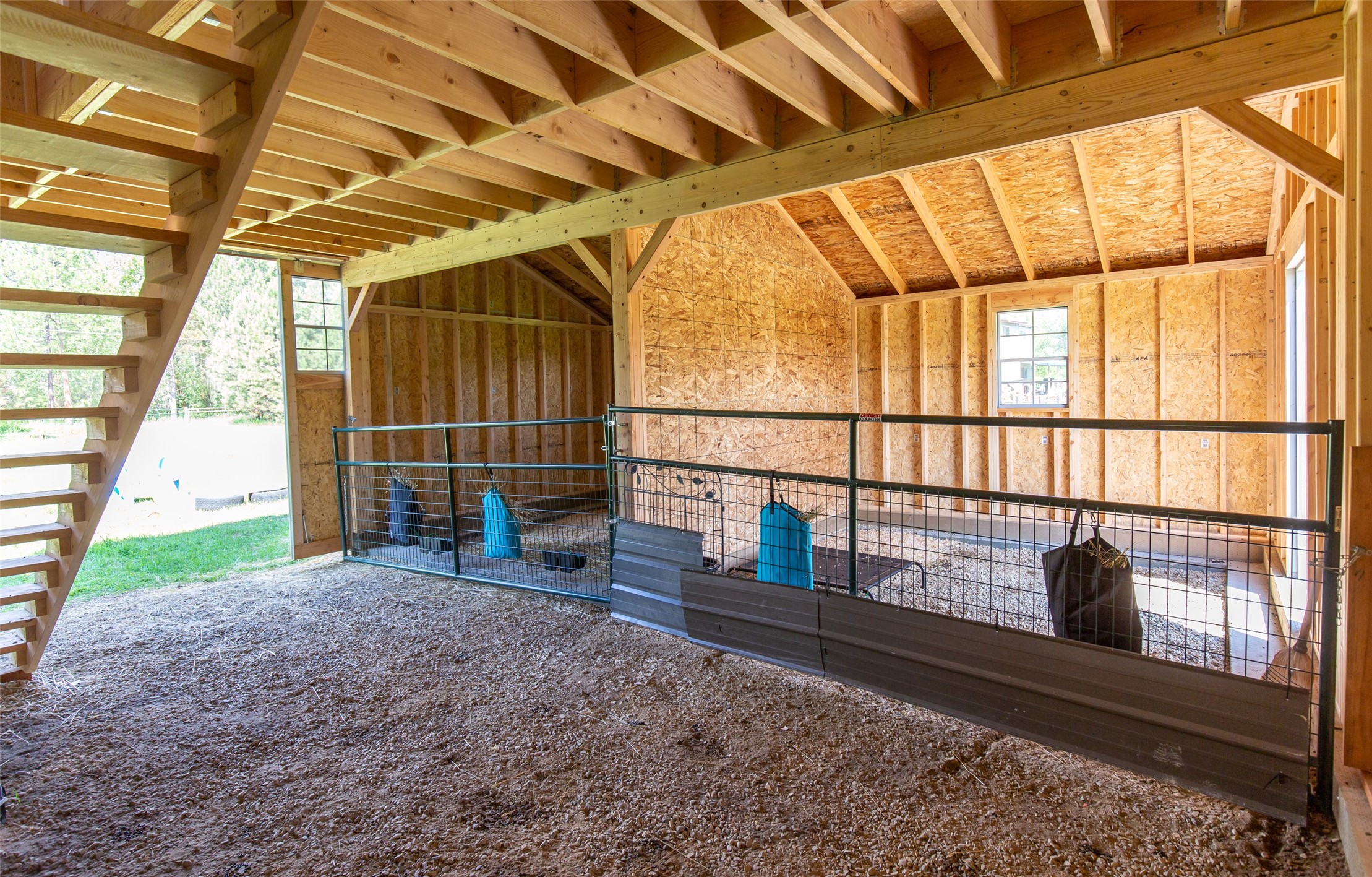 5230 Lower Martin Lane