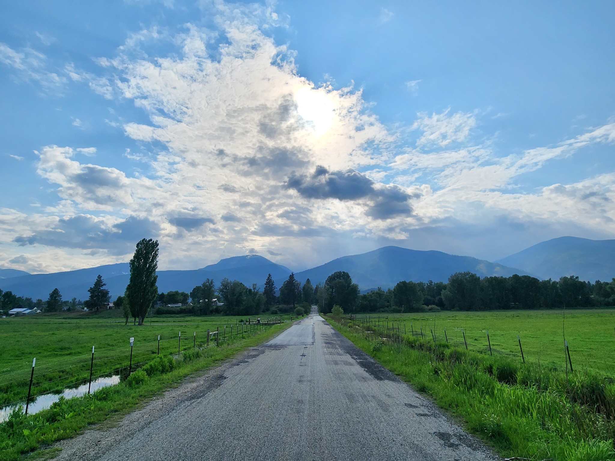 5230 Lower Martin Lane