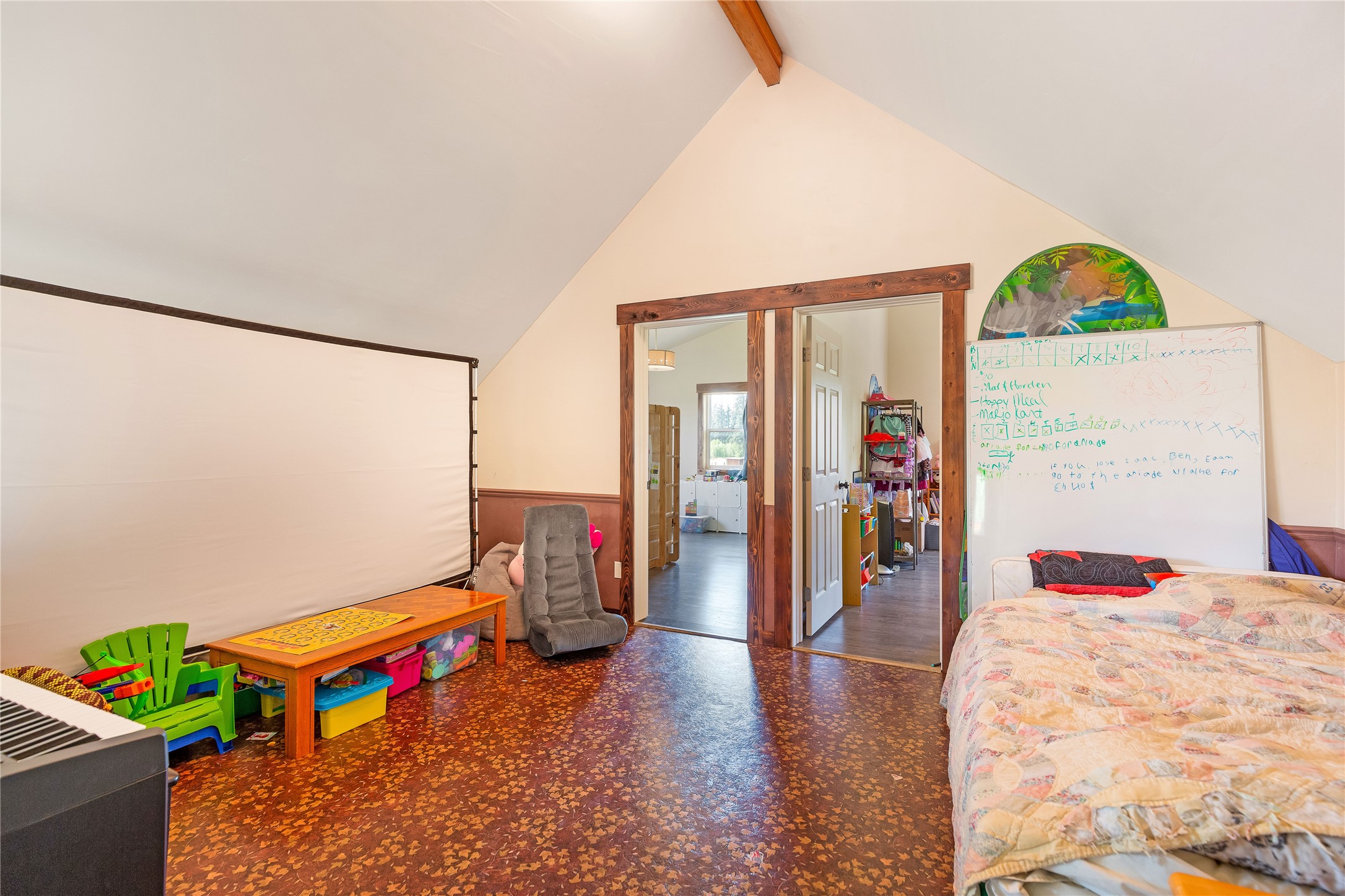 5230 Lower Martin Lane