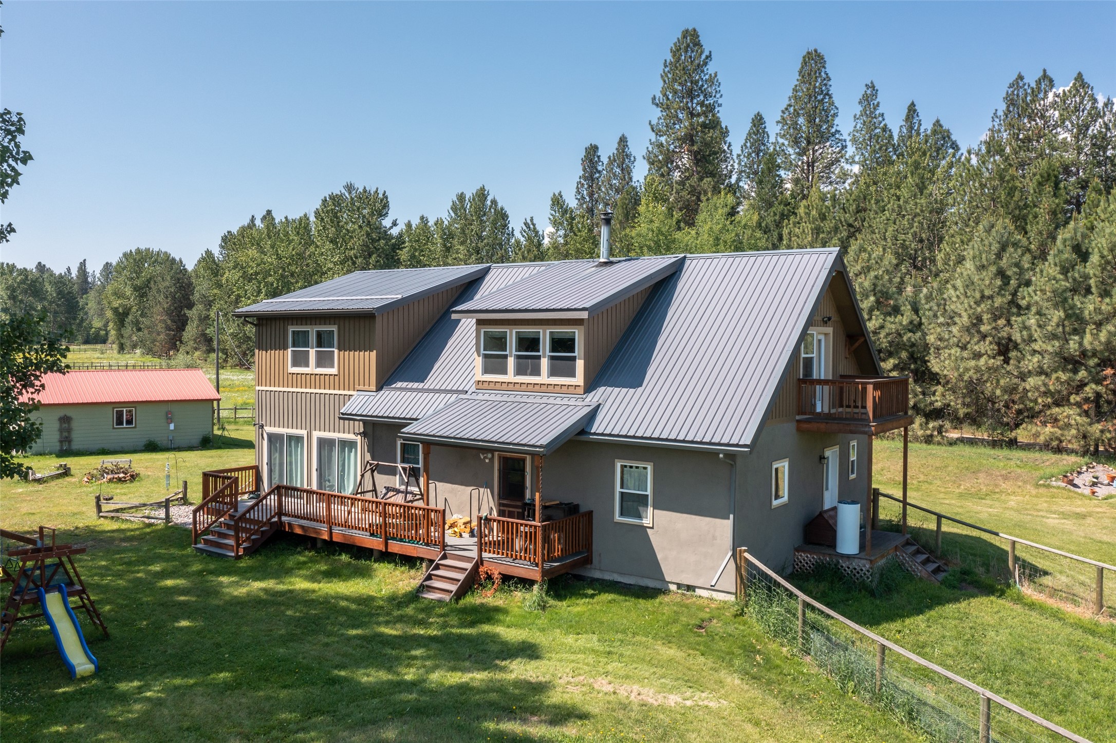 5230 Lower Martin Lane