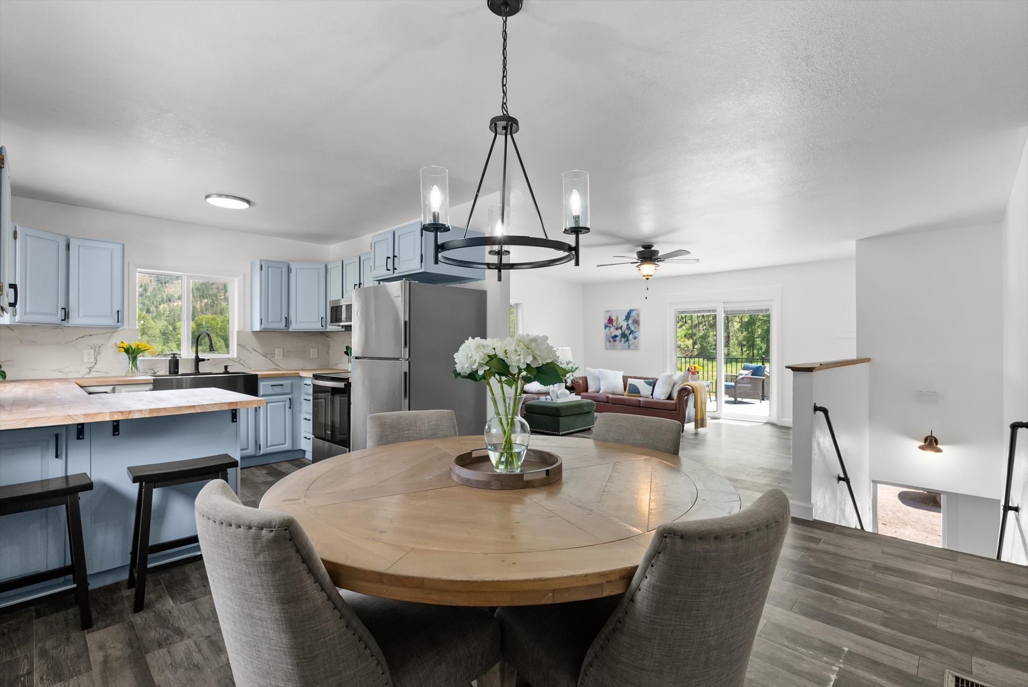 11625 US Highway 12 W