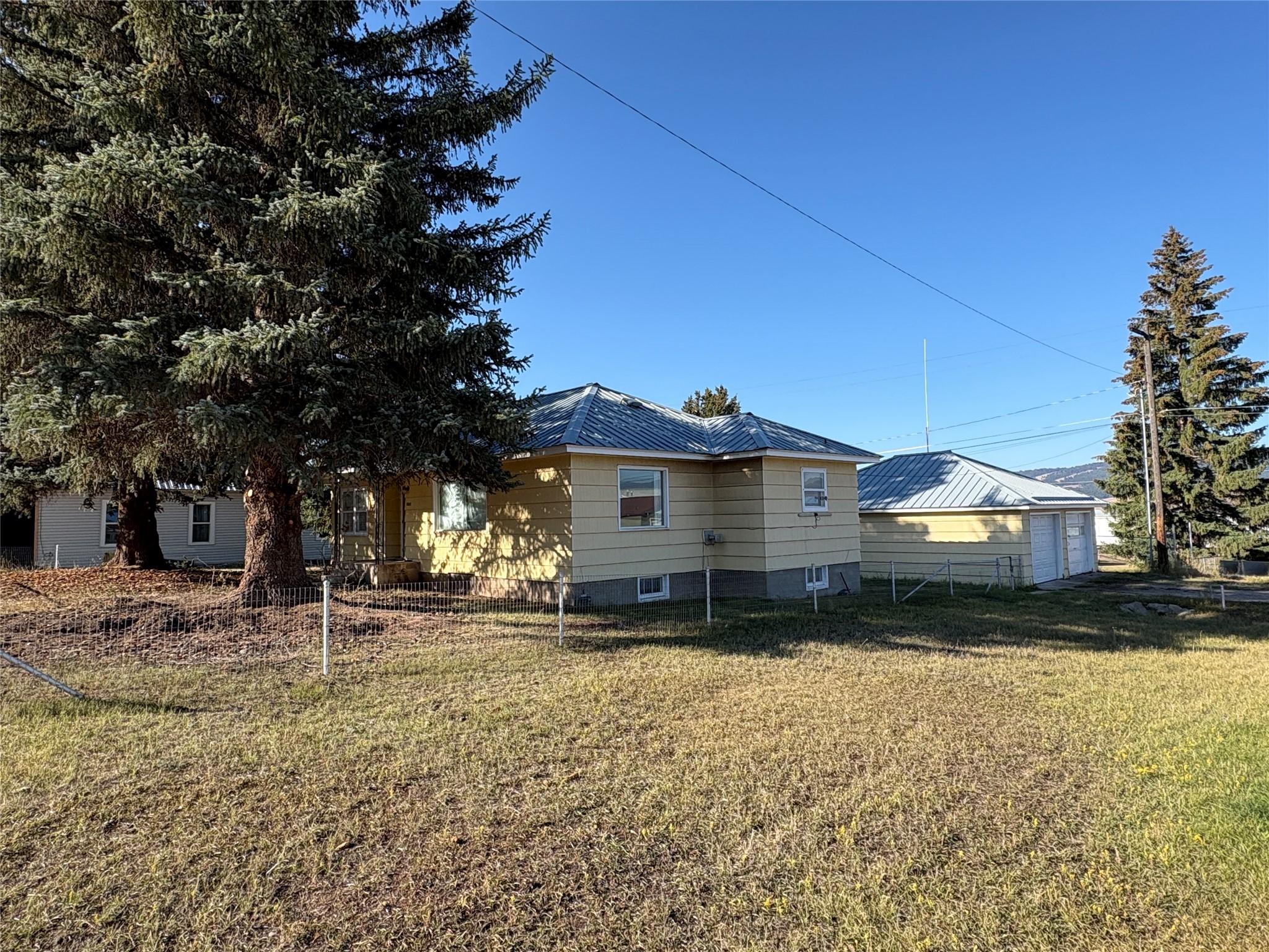 1003 Front Street