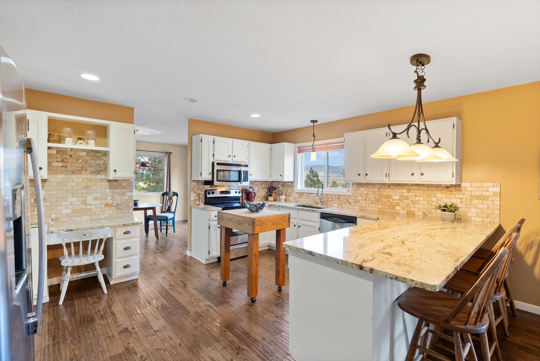 1254 Palisades Place