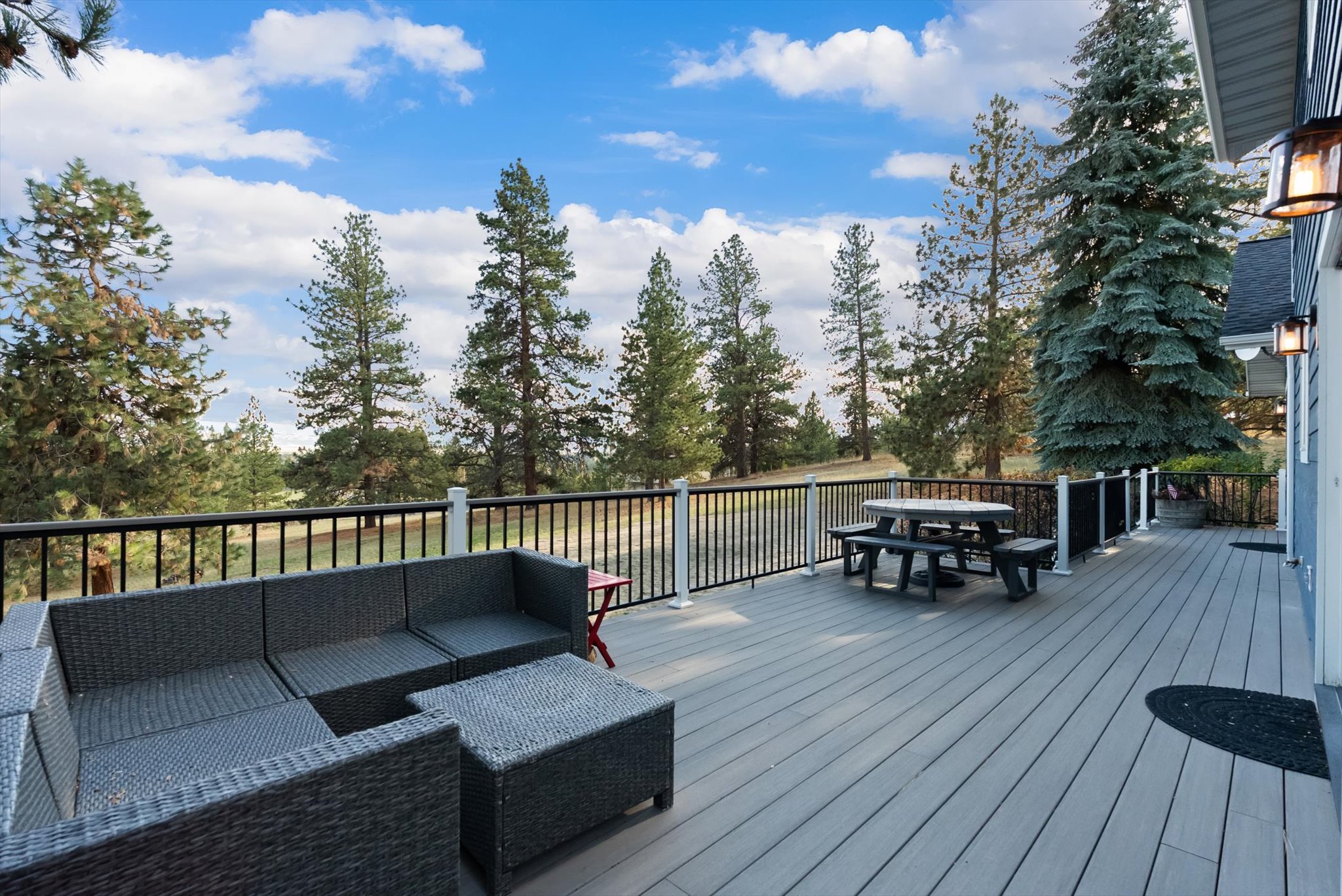 1254 Palisades Place