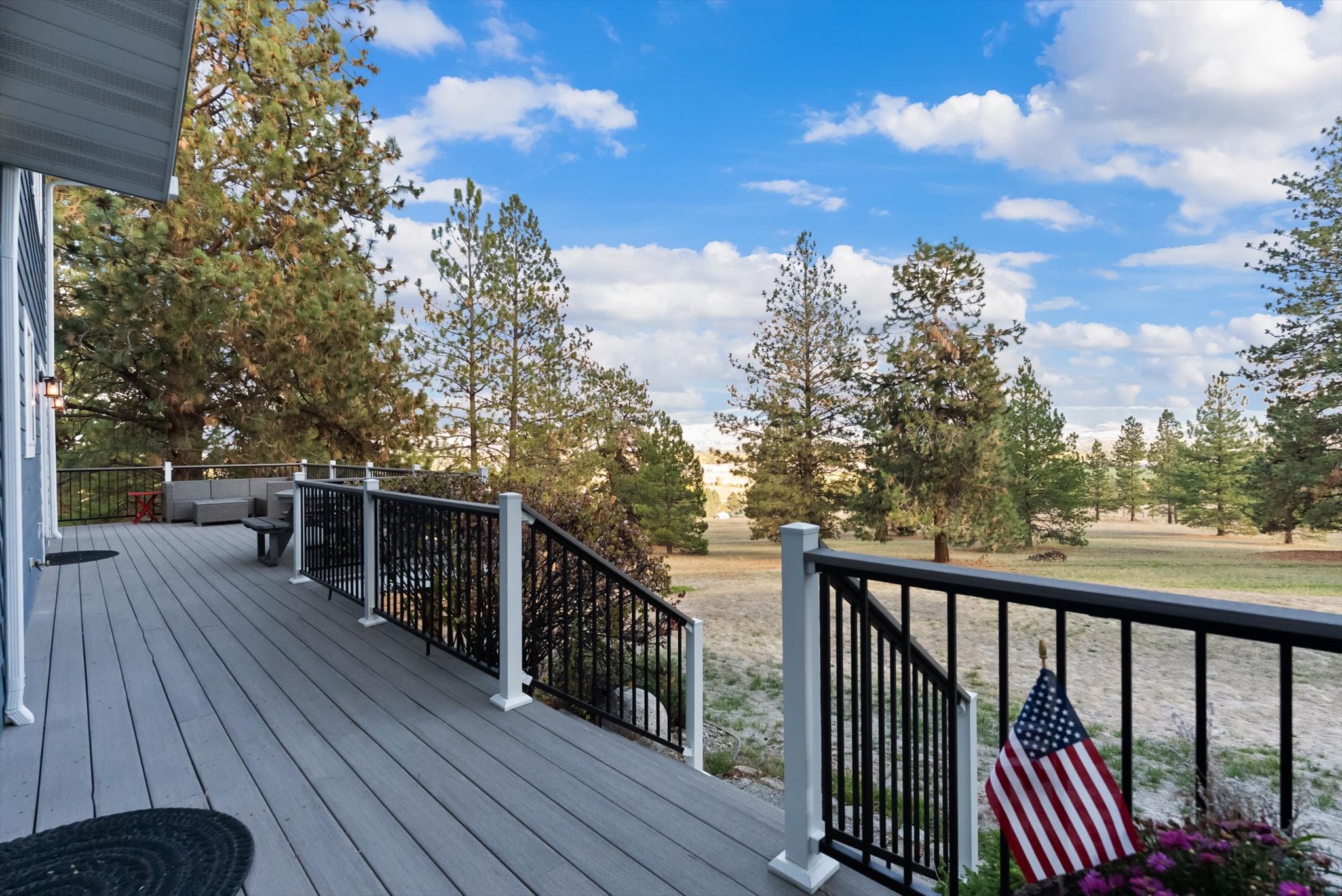 1254 Palisades Place