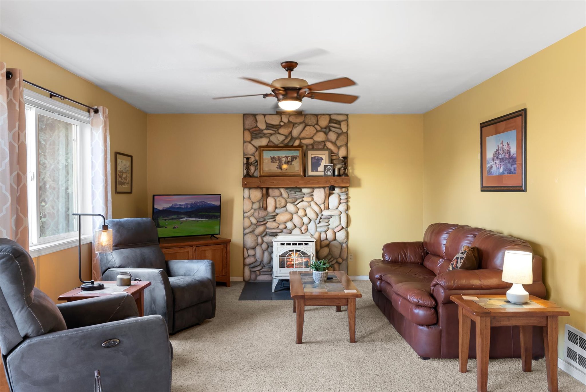 1254 Palisades Place