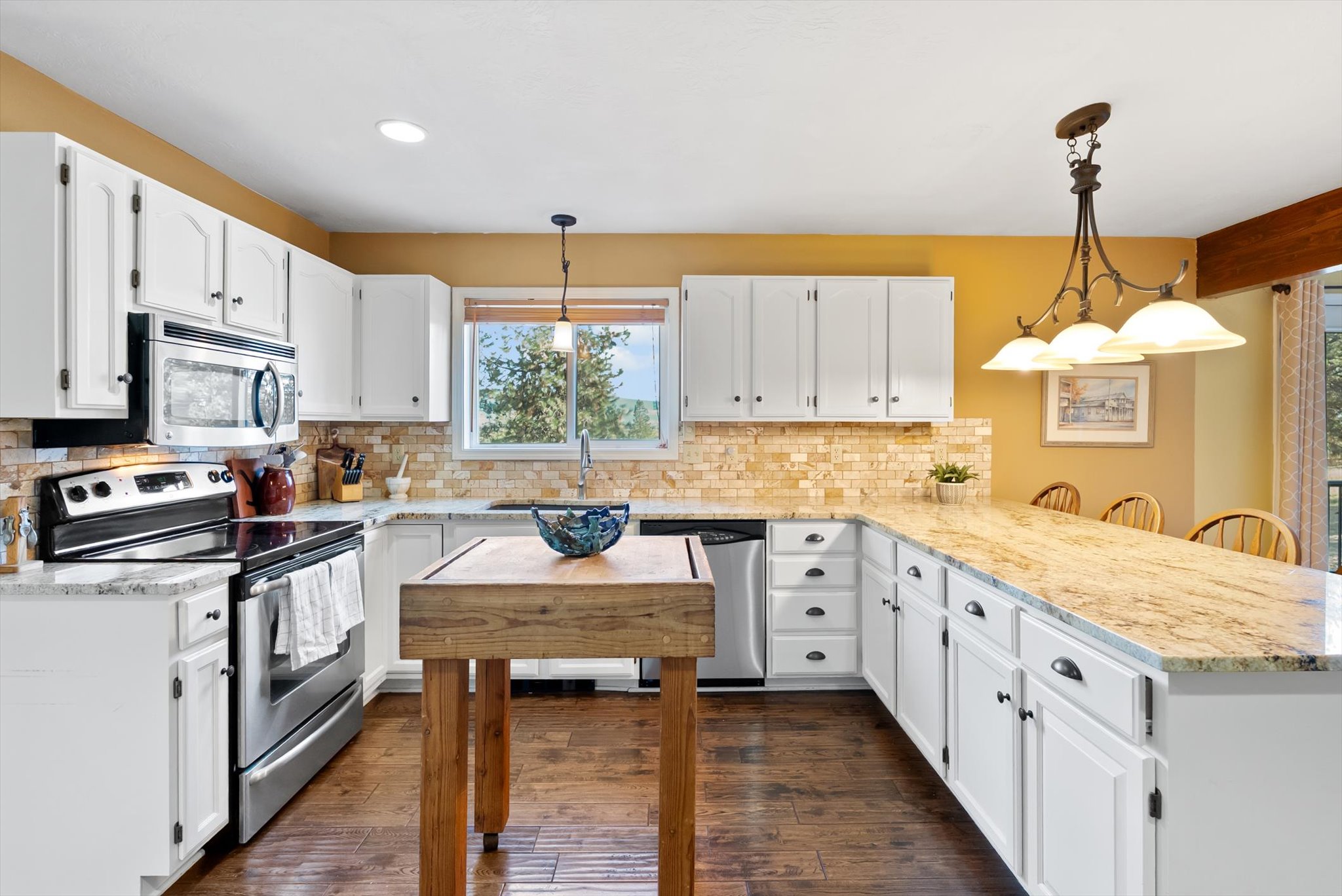 1254 Palisades Place