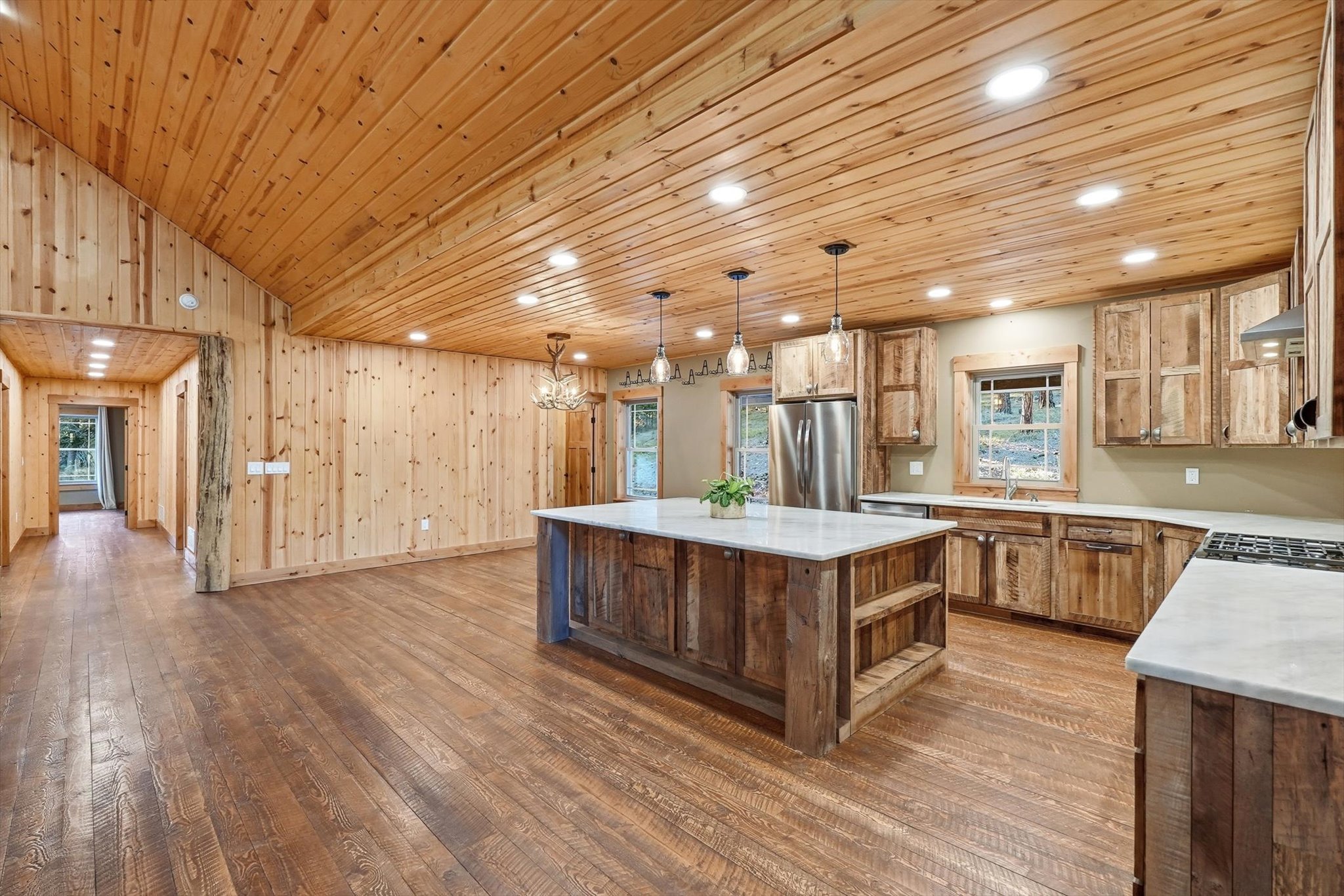 569 Timber Trail