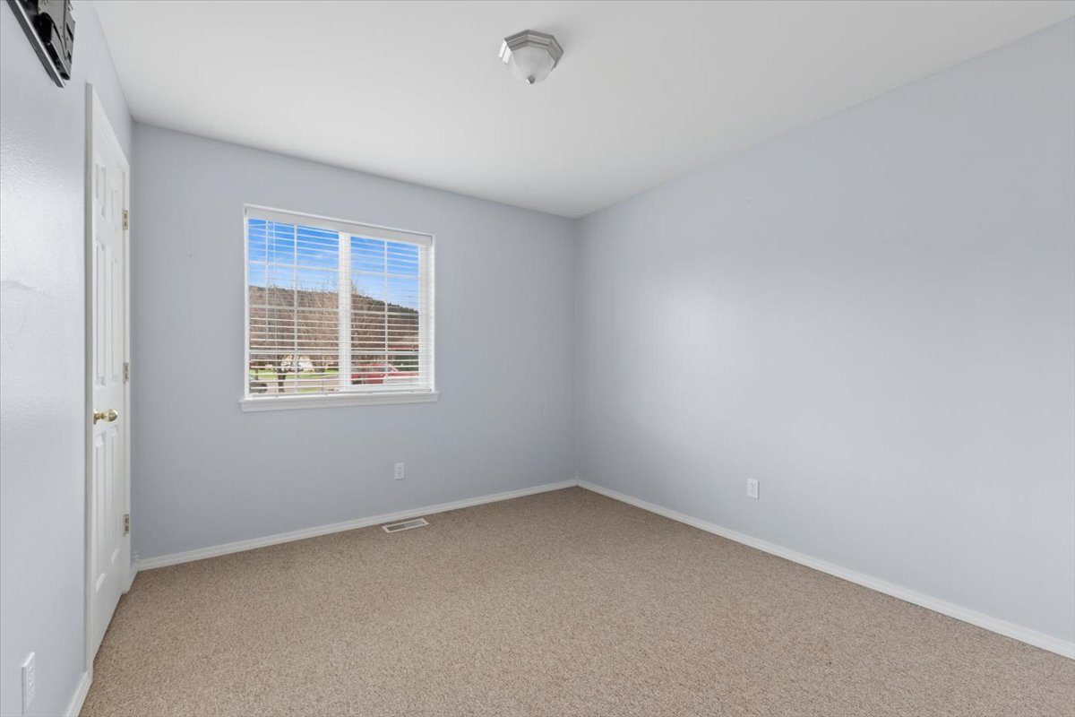 2343 Coot Court