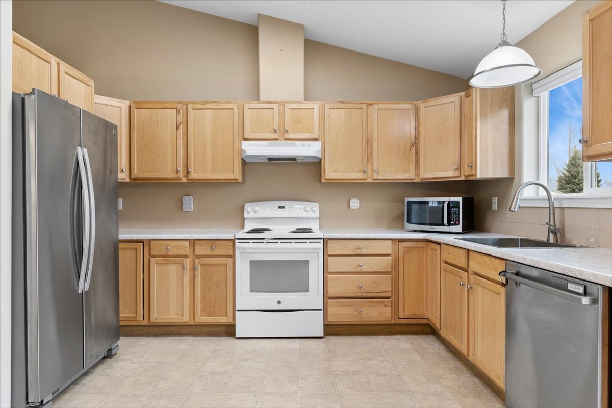 2343 Coot Court