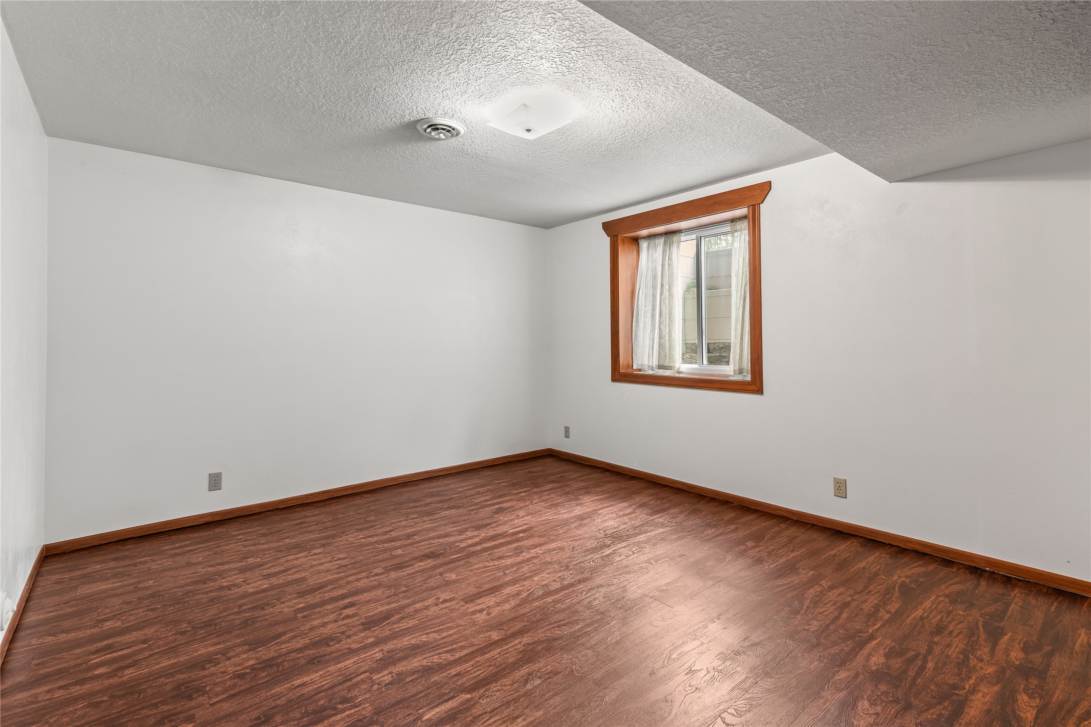 3205 Paul Lane