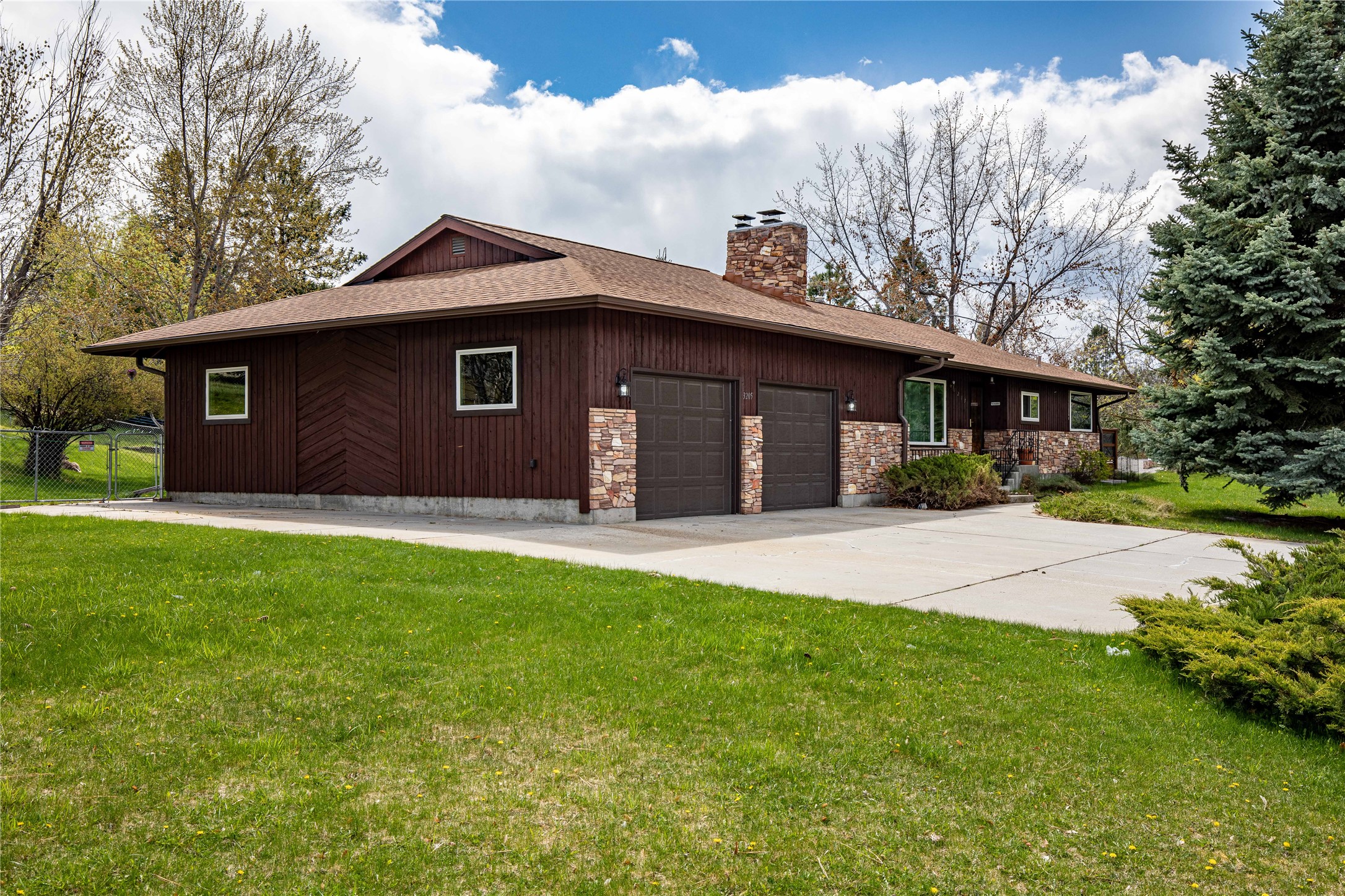 3205 Paul Lane