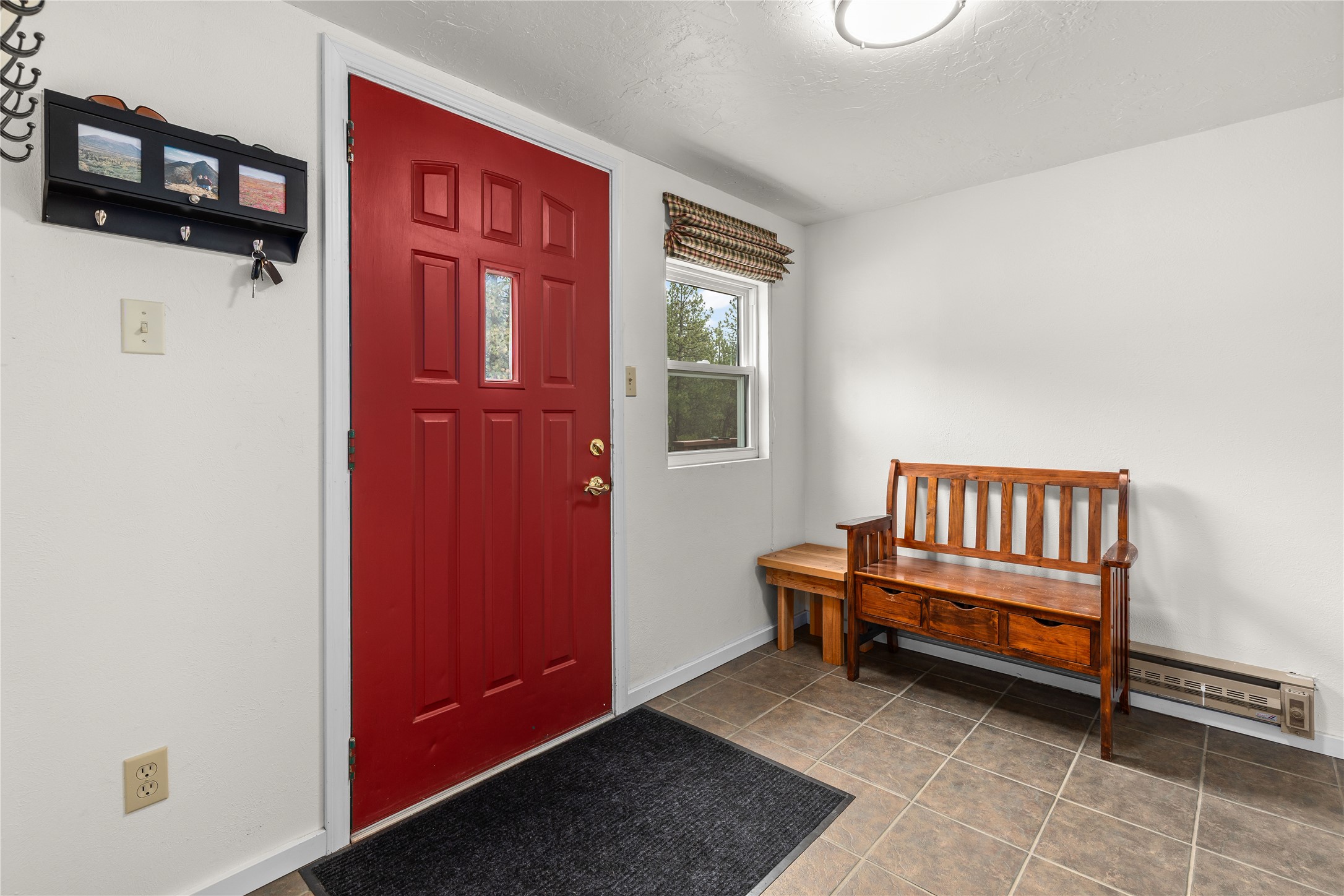 5559 Deer Lane