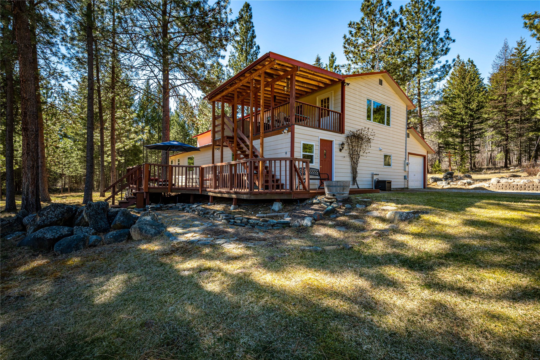 5559 Deer Lane