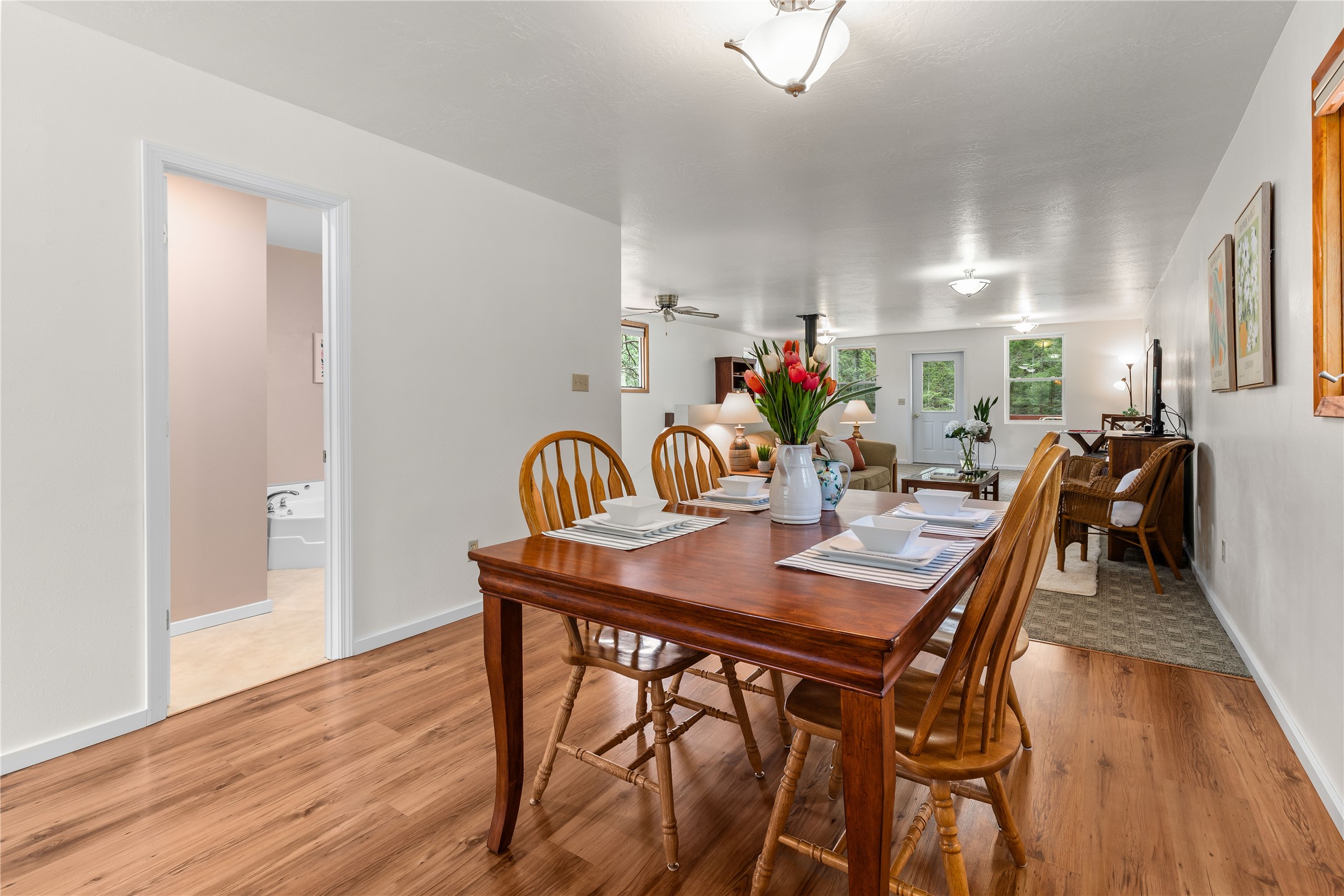 5559 Deer Lane